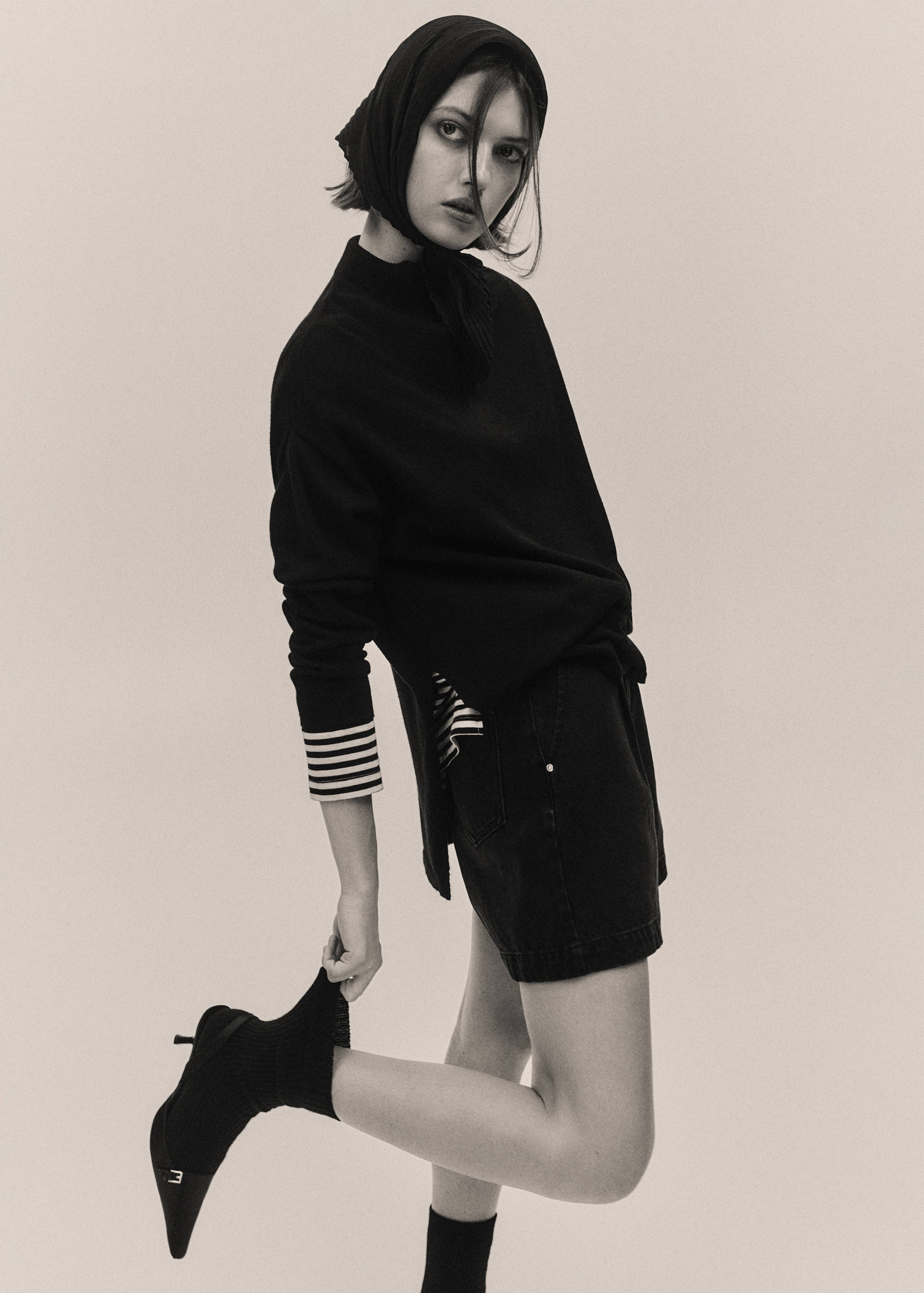 Pullover mit Seitenschlitzen - Detail des Artikels 7