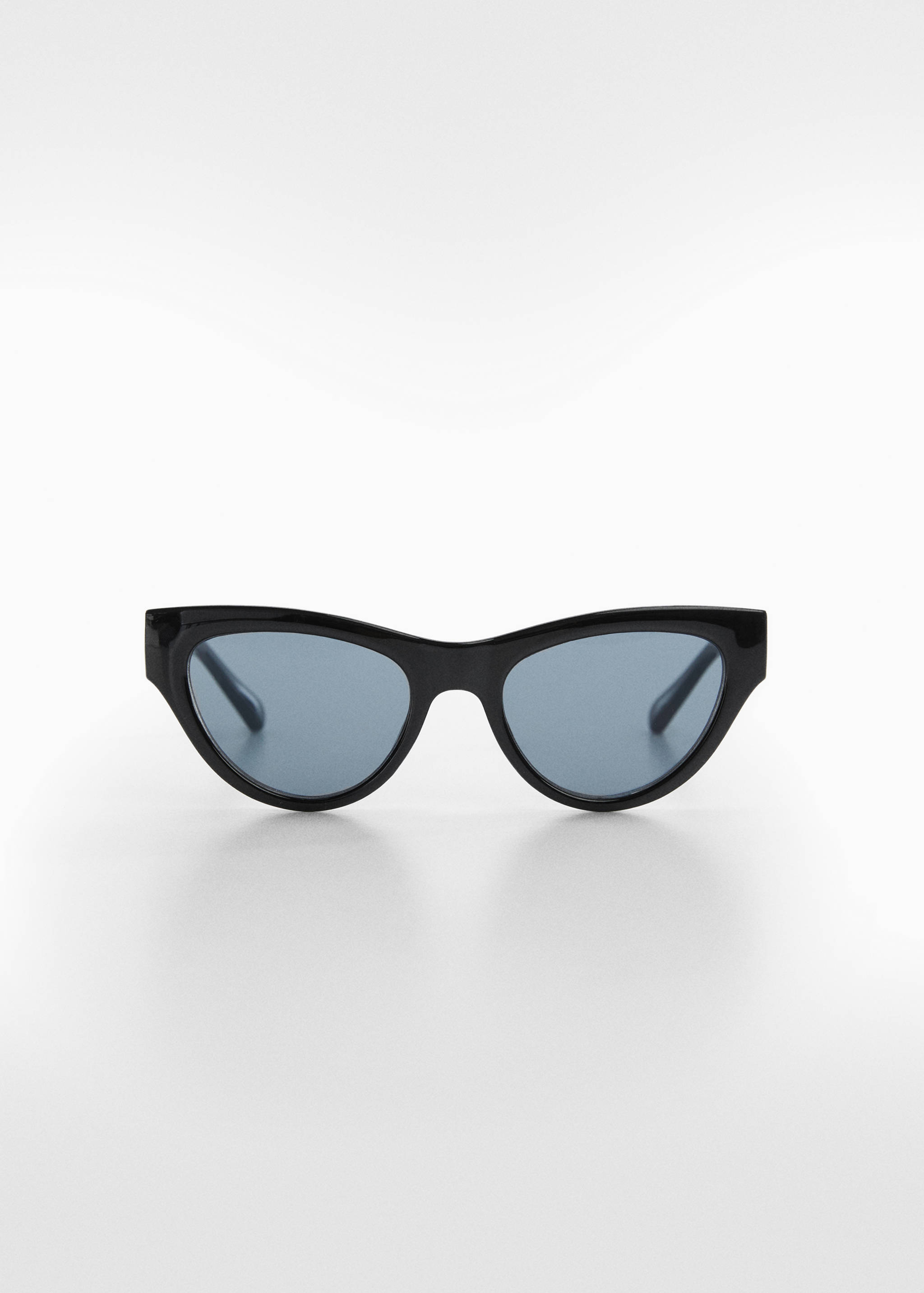 Cat-eye sunglasses - Article without model