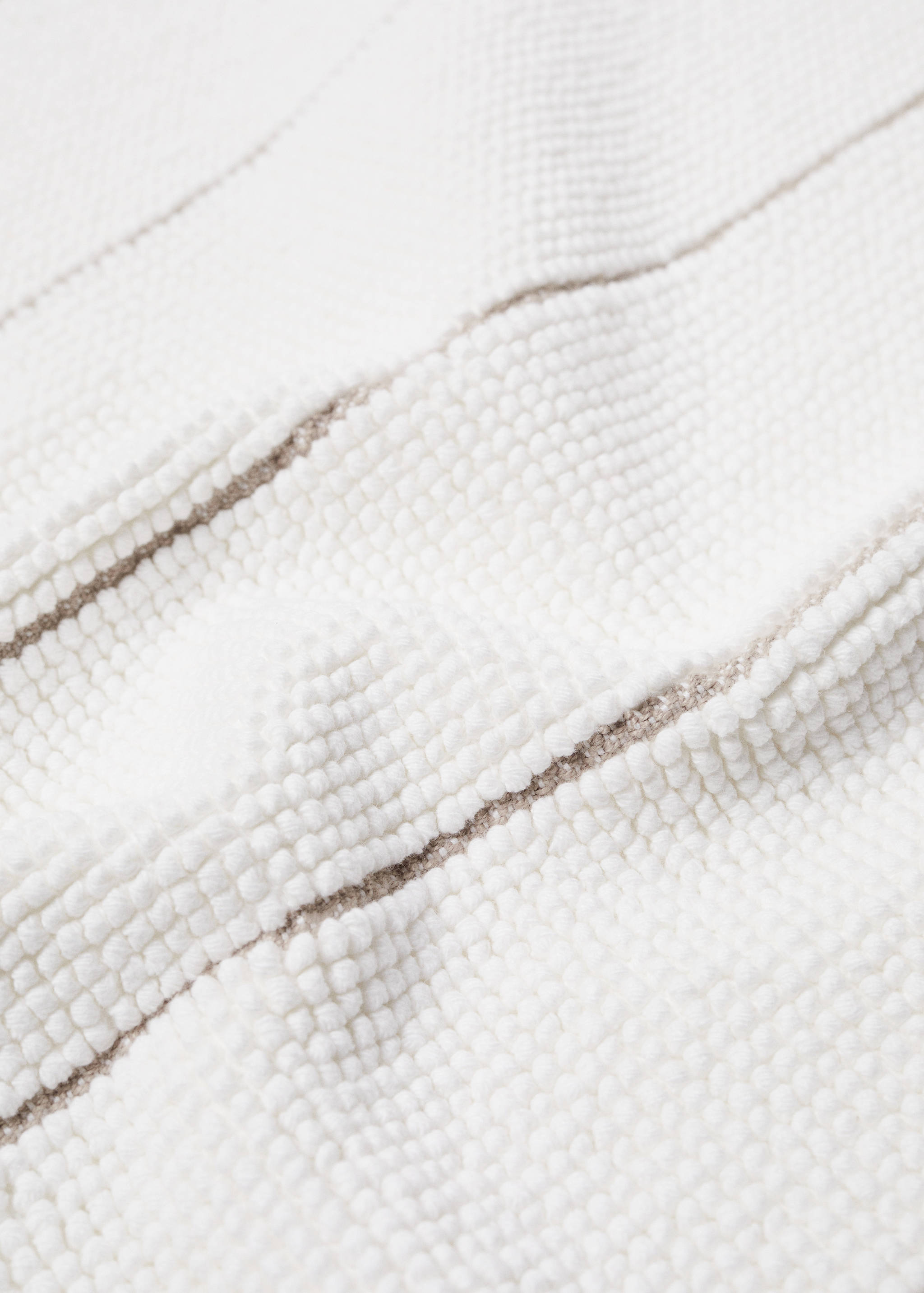 Striped cotton rug - Details of the article 1