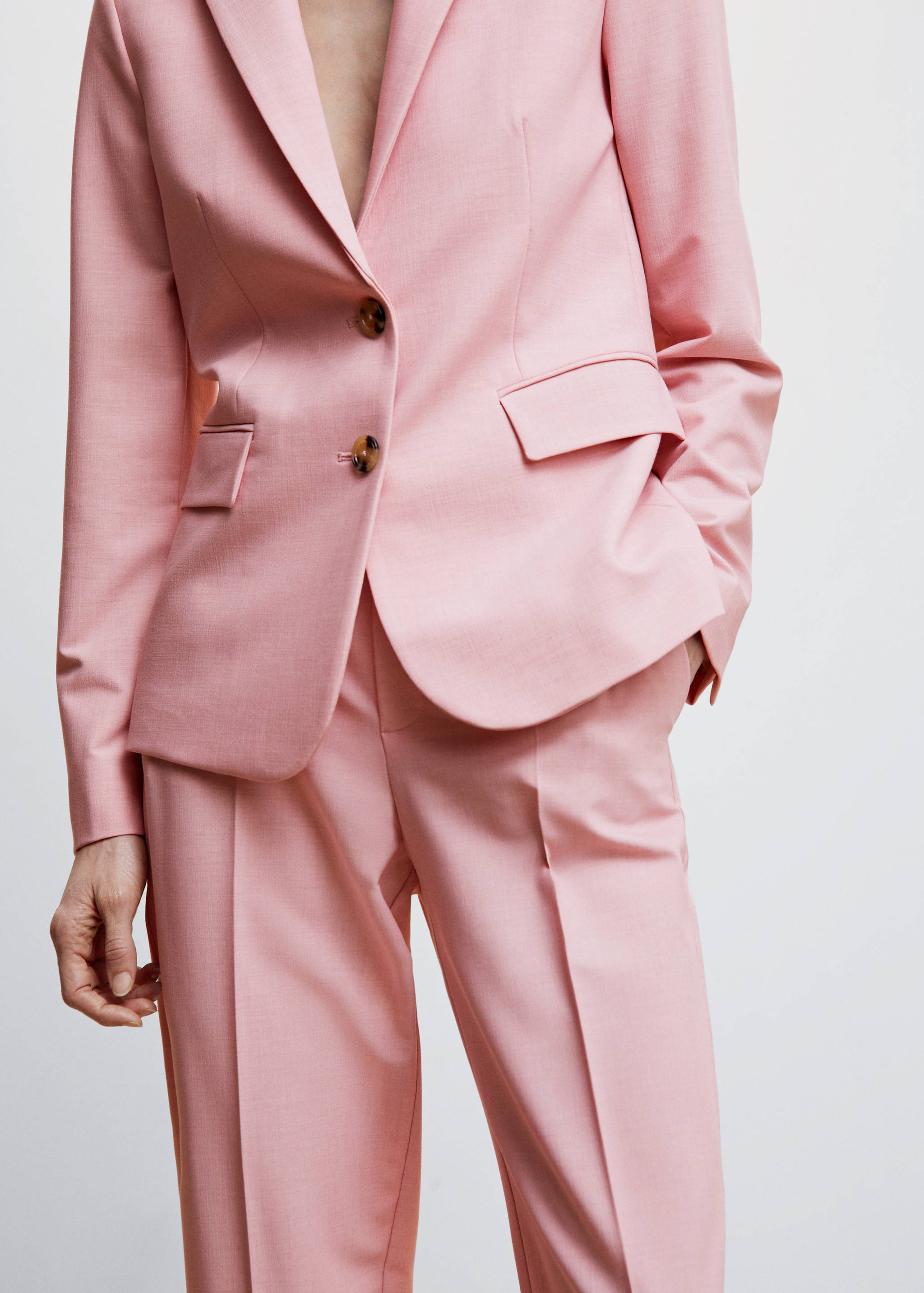 Peak lapel suit blazer - Details of the article 6