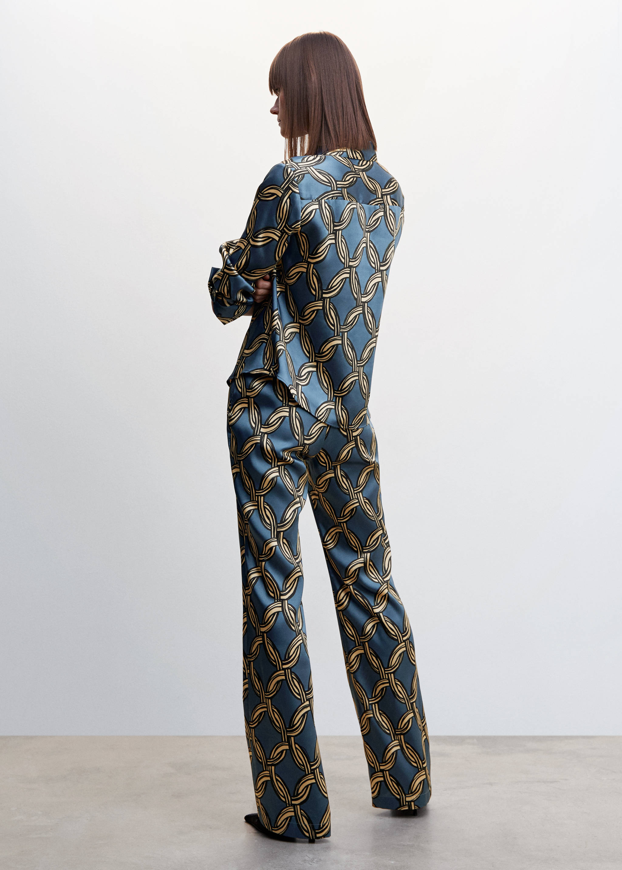 Bedrukte satijnen broek - Achterkant van het artikel