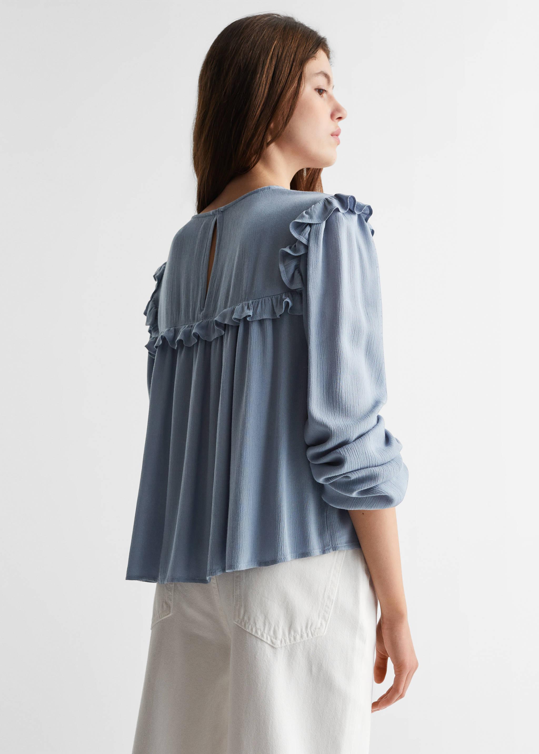 Flowy ruffle blouse - Reverse of the article