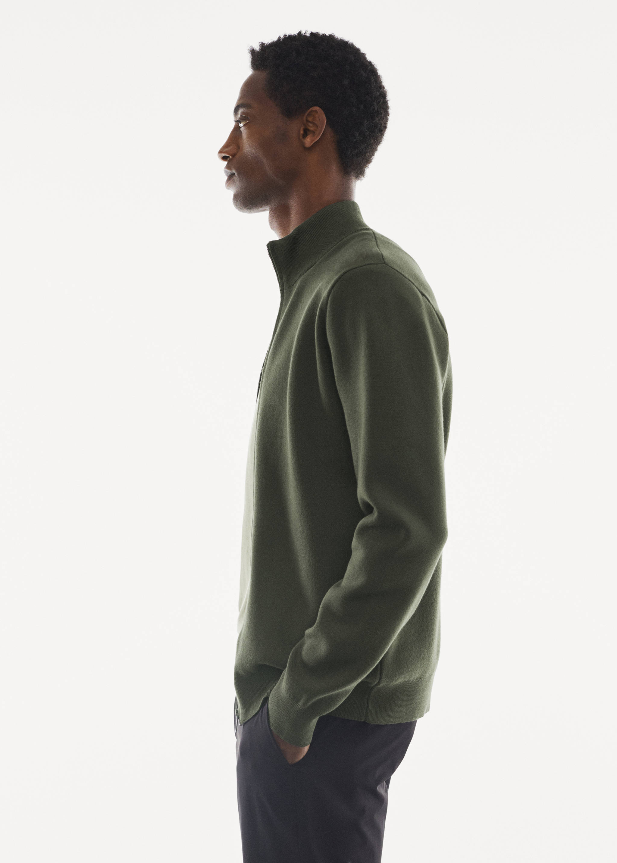 Perkins-neck cardigan with zip - Details of the article 6