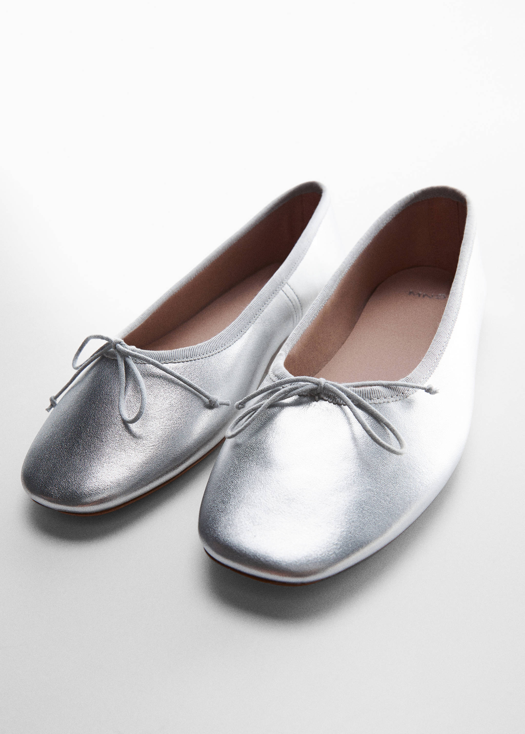 Leather ballet flats with bow - Details of the article 5