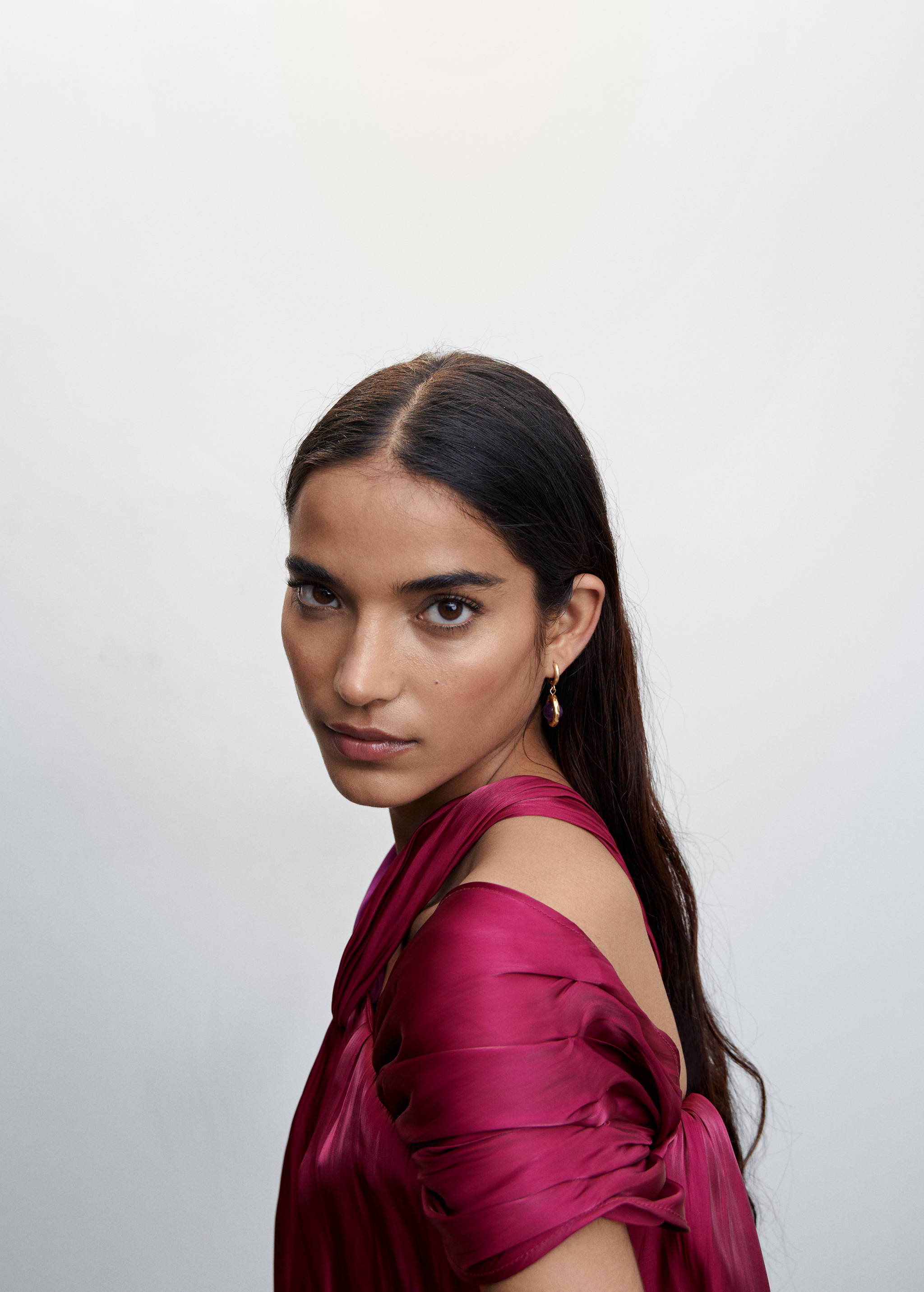 Asymmetrische Satin-Bluse - Detail des Artikels 1