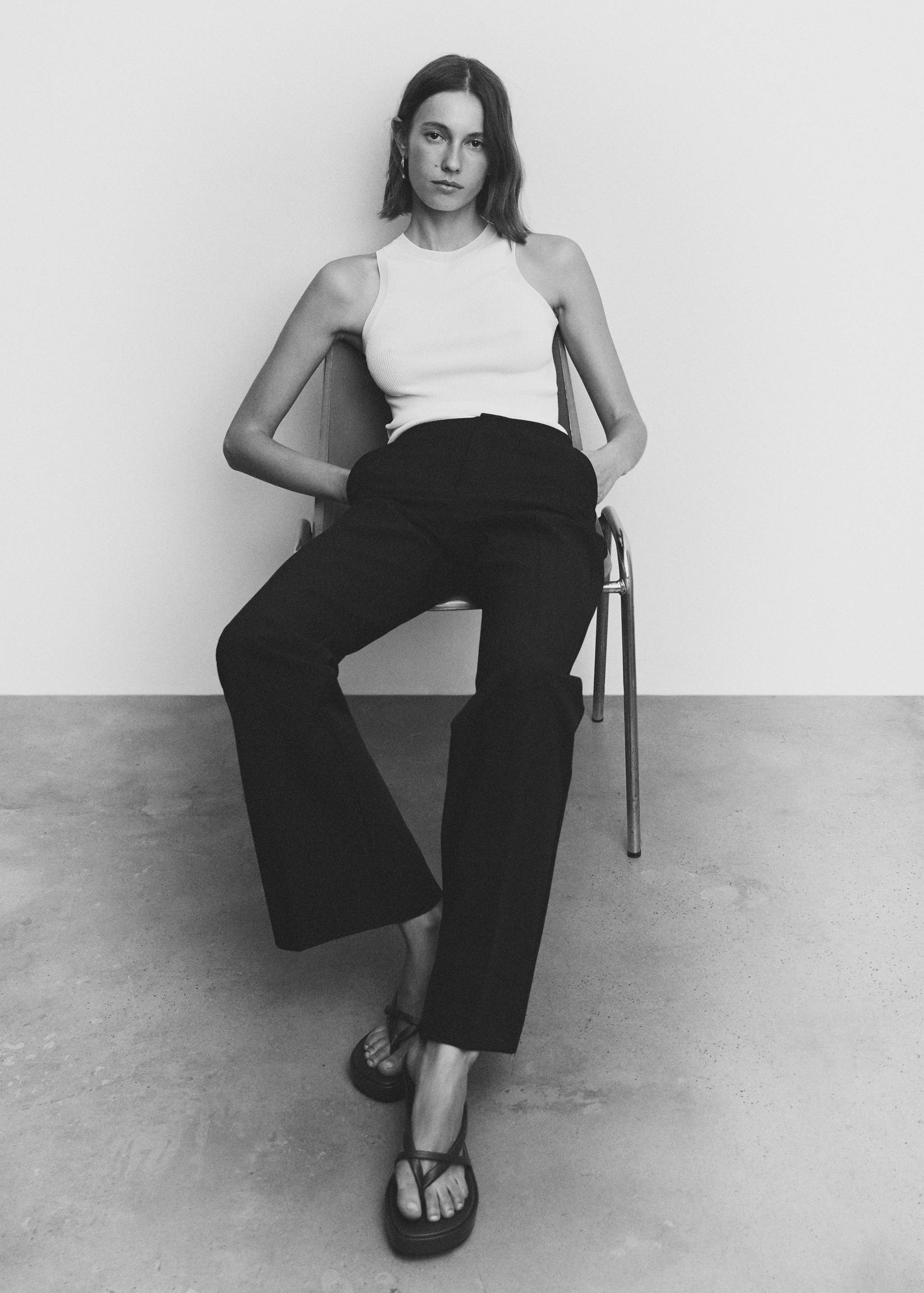 Stricktop mit breiten Trägern - Detail des Artikels 2