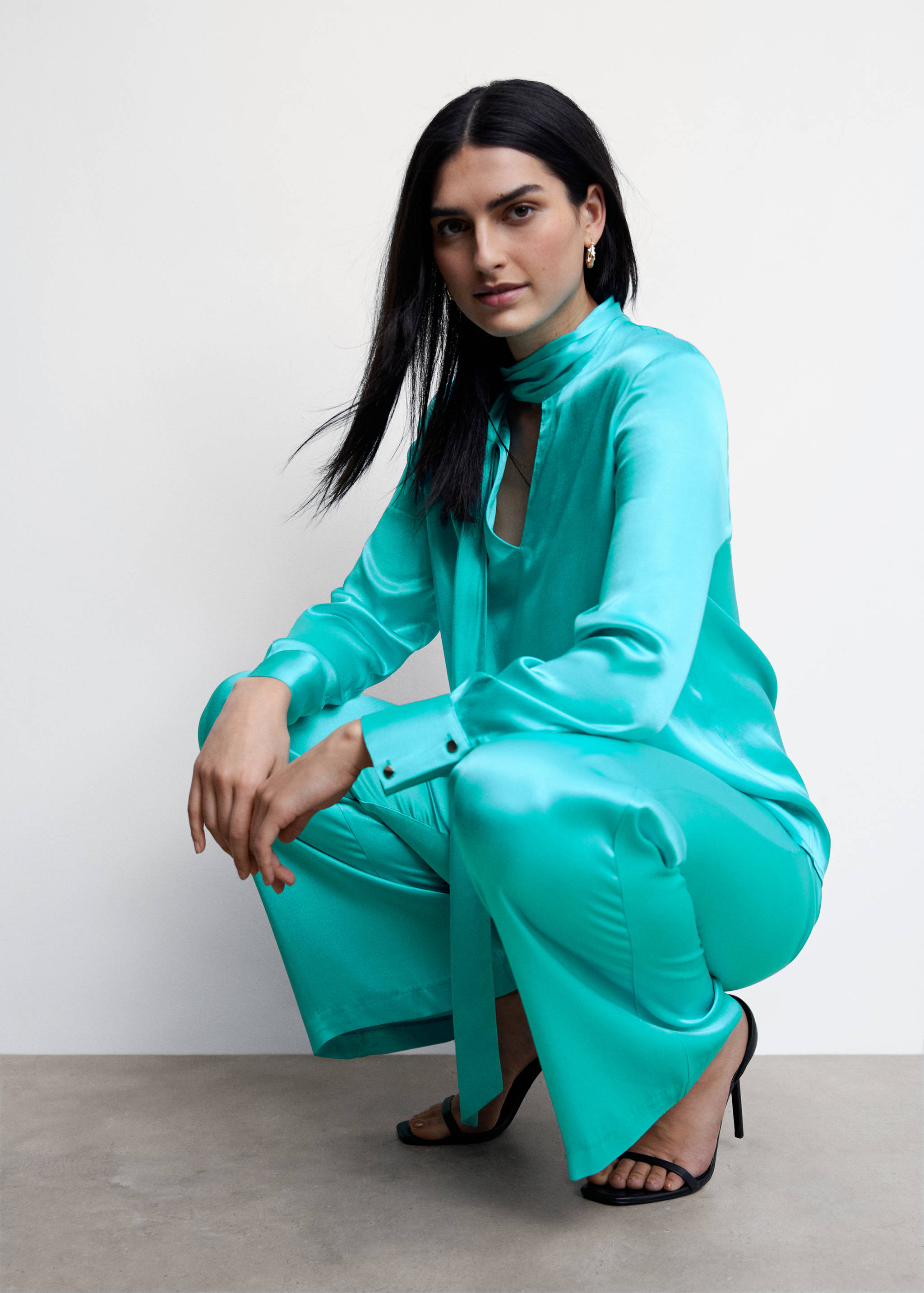 Palazzohose aus Satin - Detail des Artikels 2