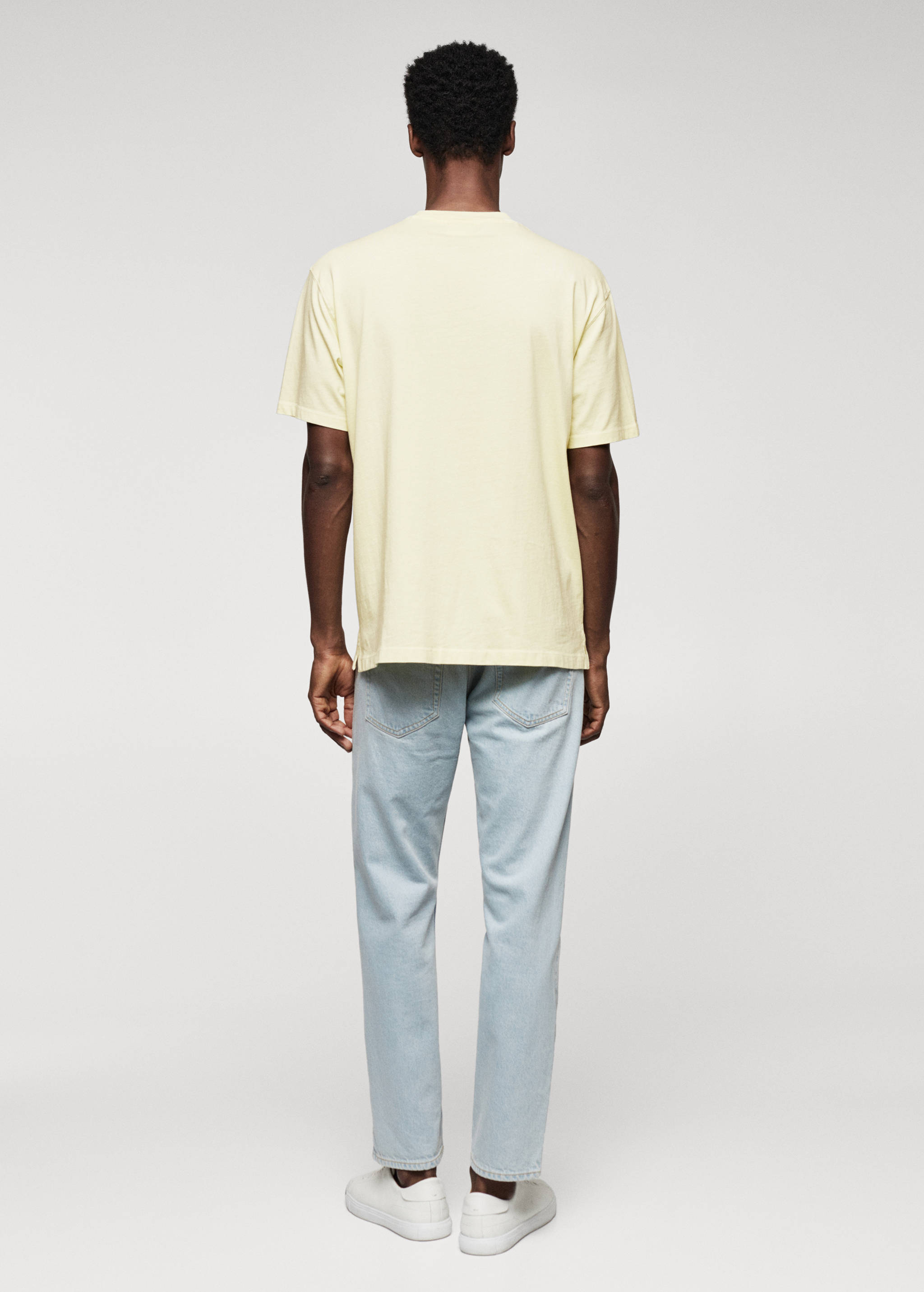 100% cotton relaxed-fit t-shirt - Reverse of the article