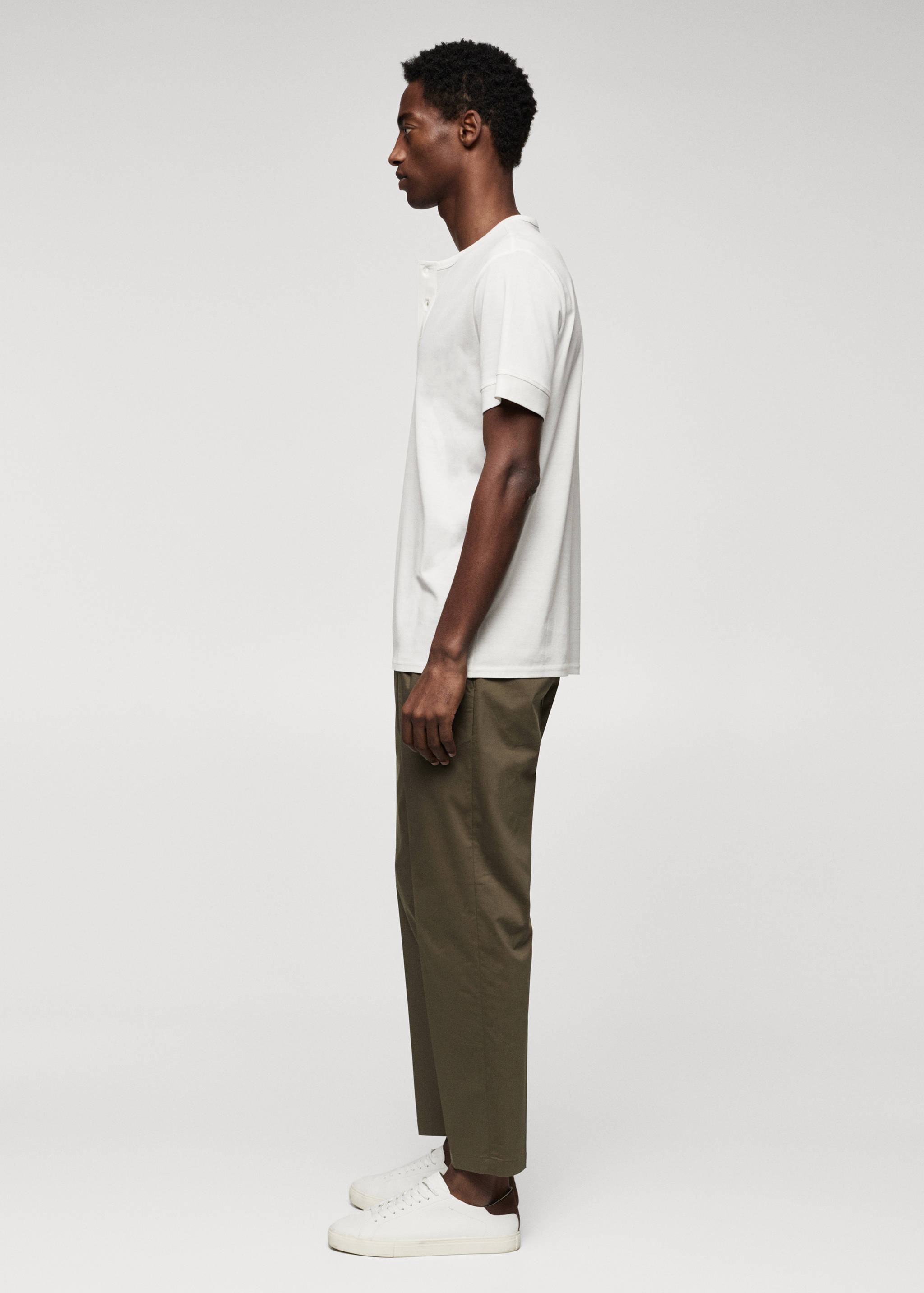 T-shirt coton col tunisien - Détail de l'article 4