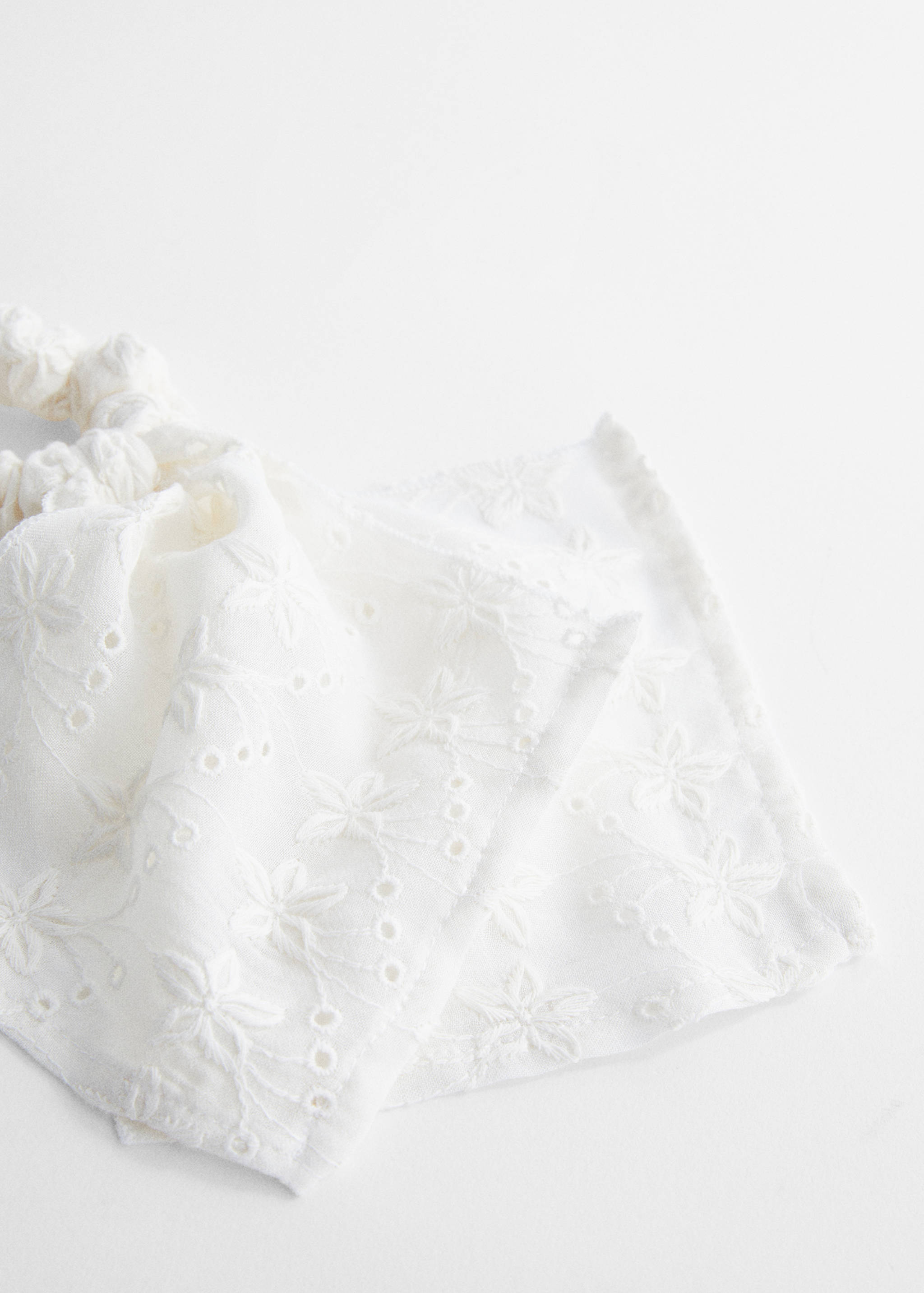 Haargummi mit Schleife - Mittlere Ansicht