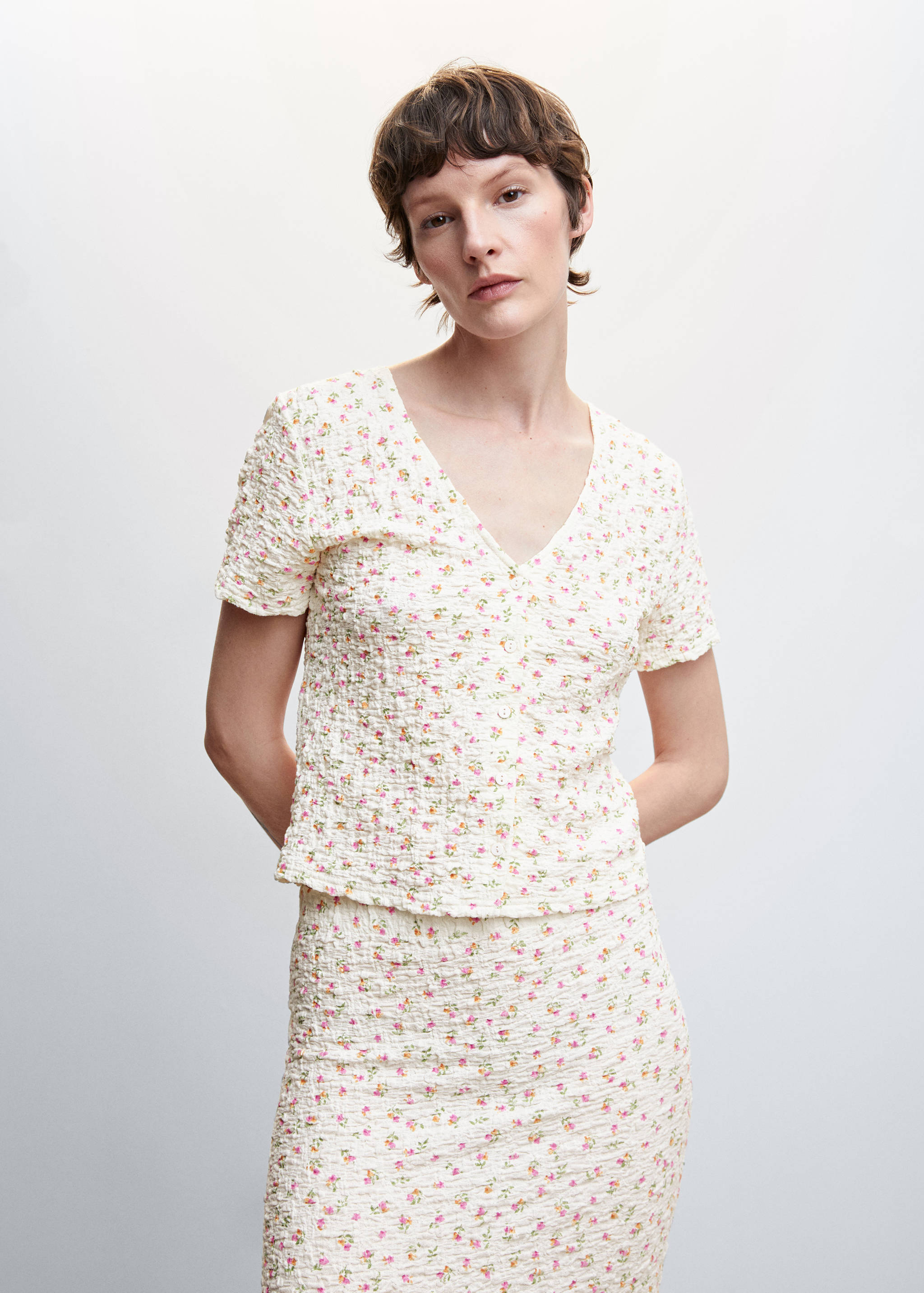 Buttoned texture T-shirt - Medium plane