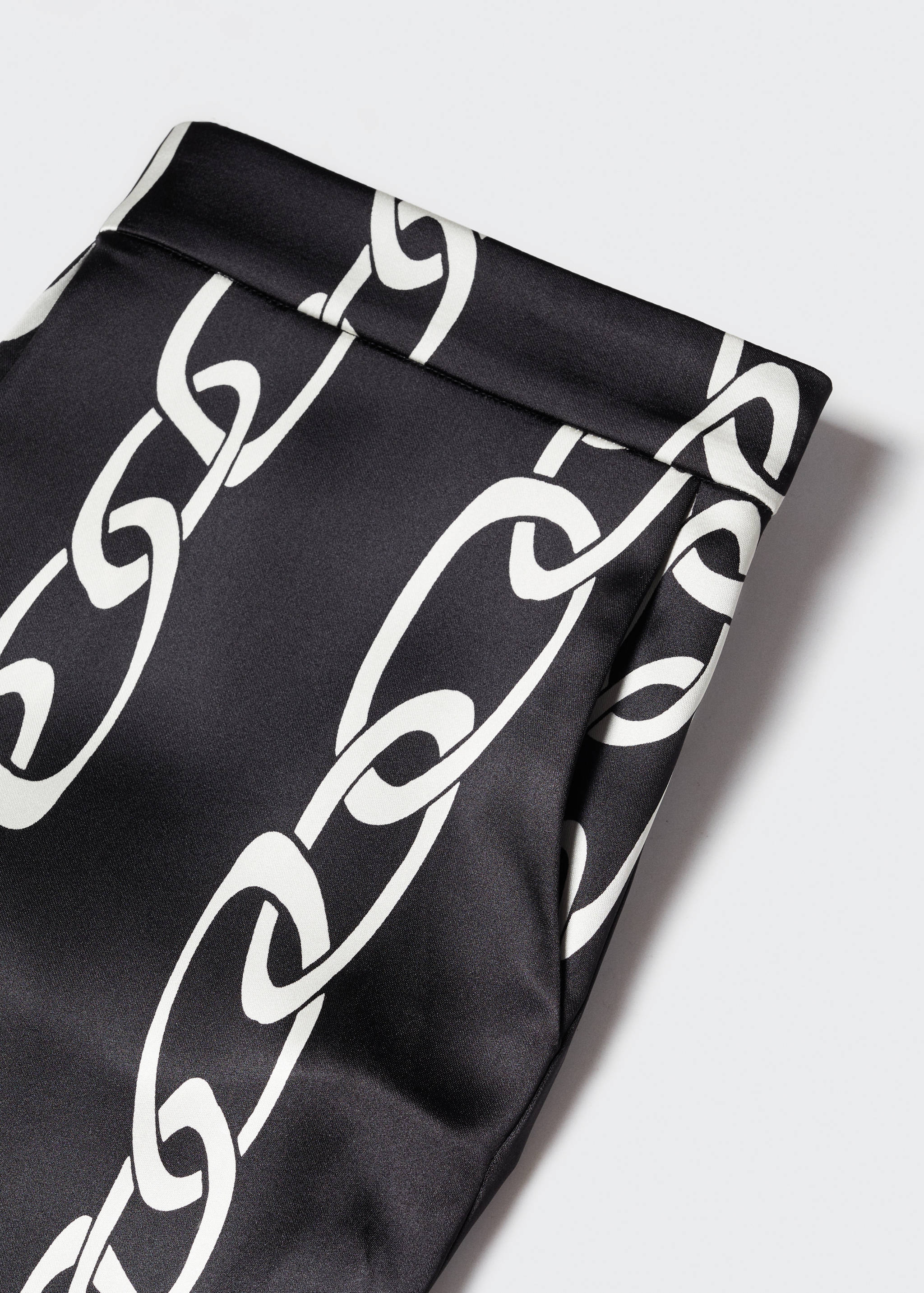 Chain print trousers - Details of the article 8