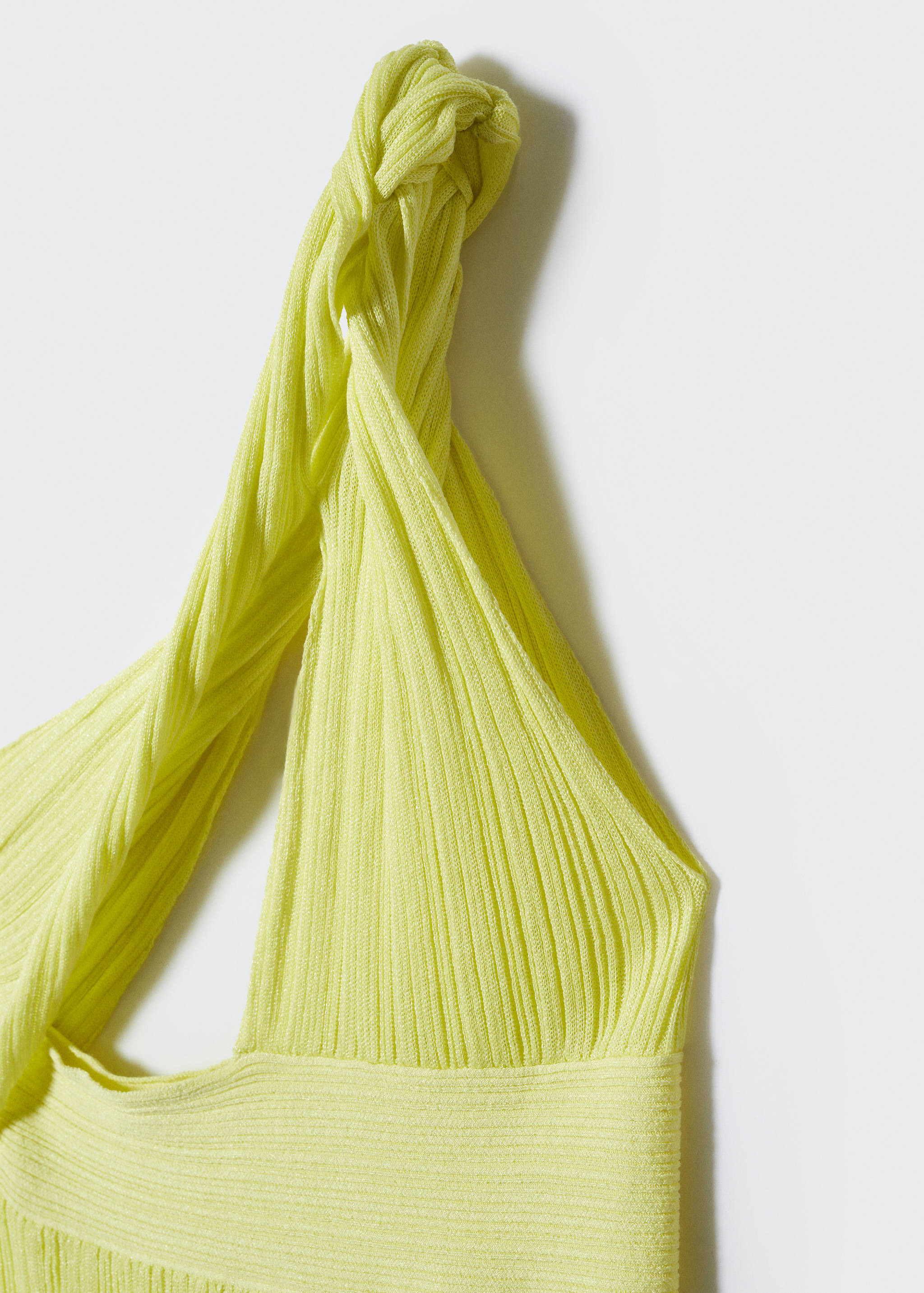 Asymmetrical dress with slit - Details of the article 8