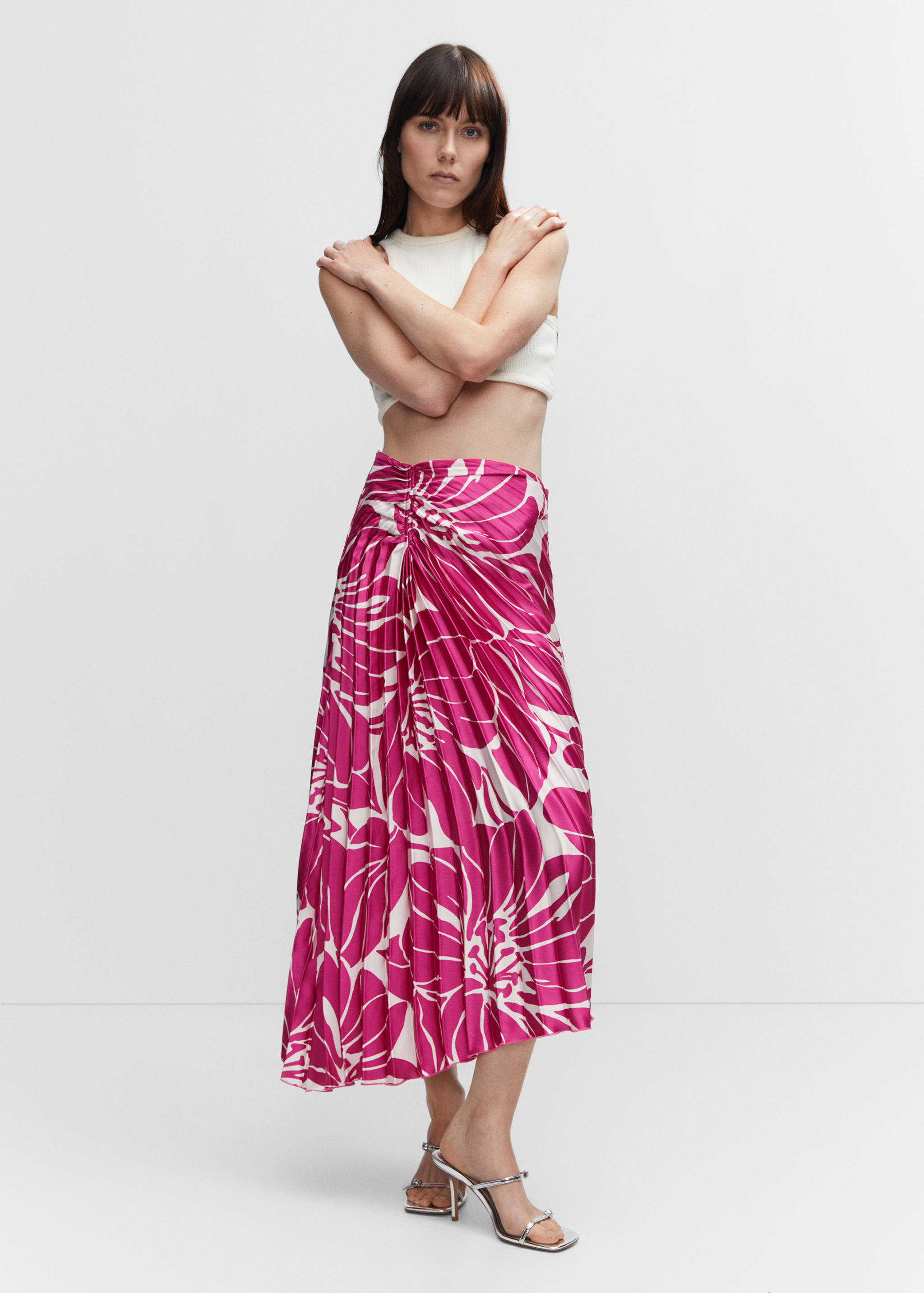 Satin pleated skirt - General plane