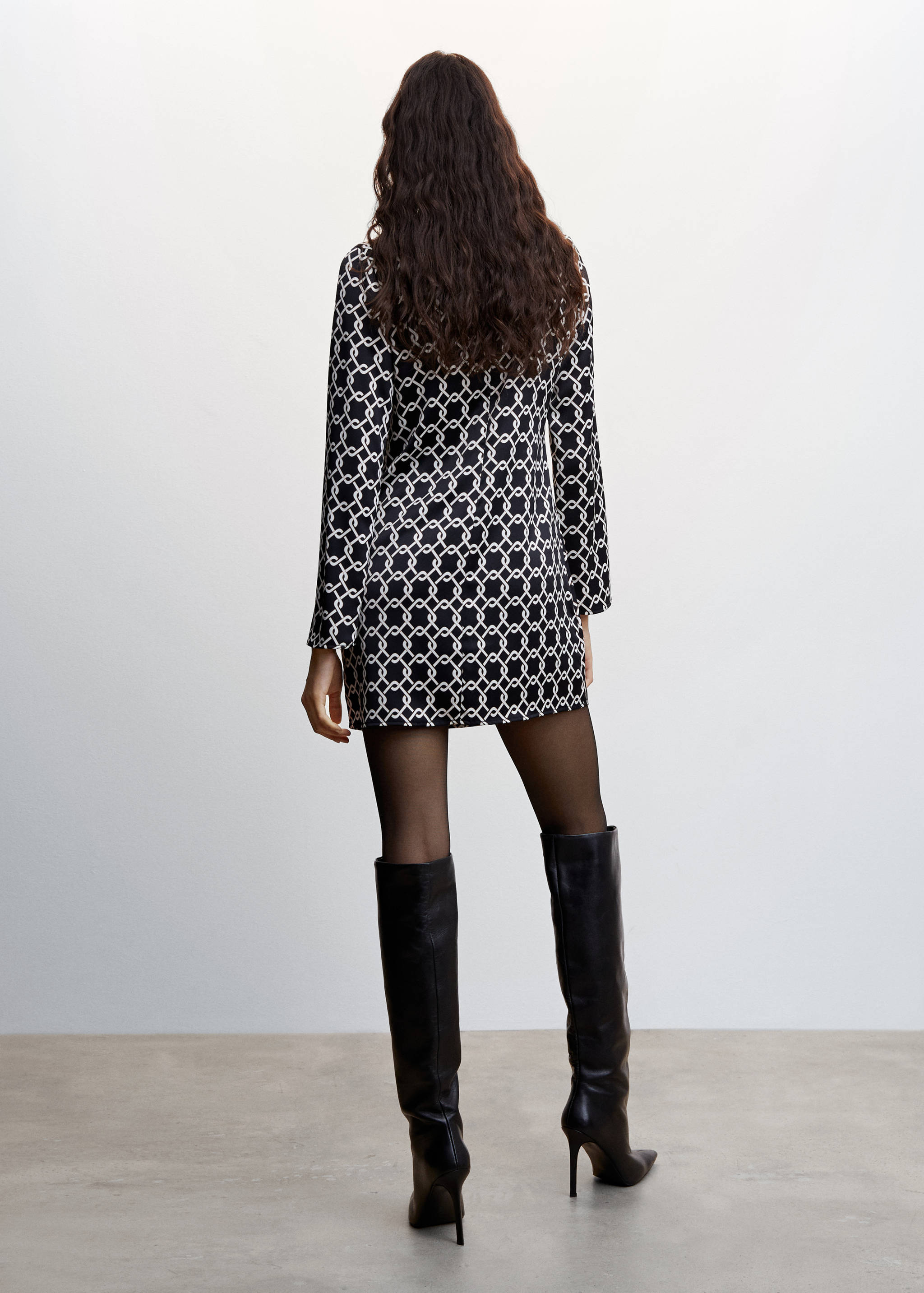 Printed retro dress - Reverse of the article