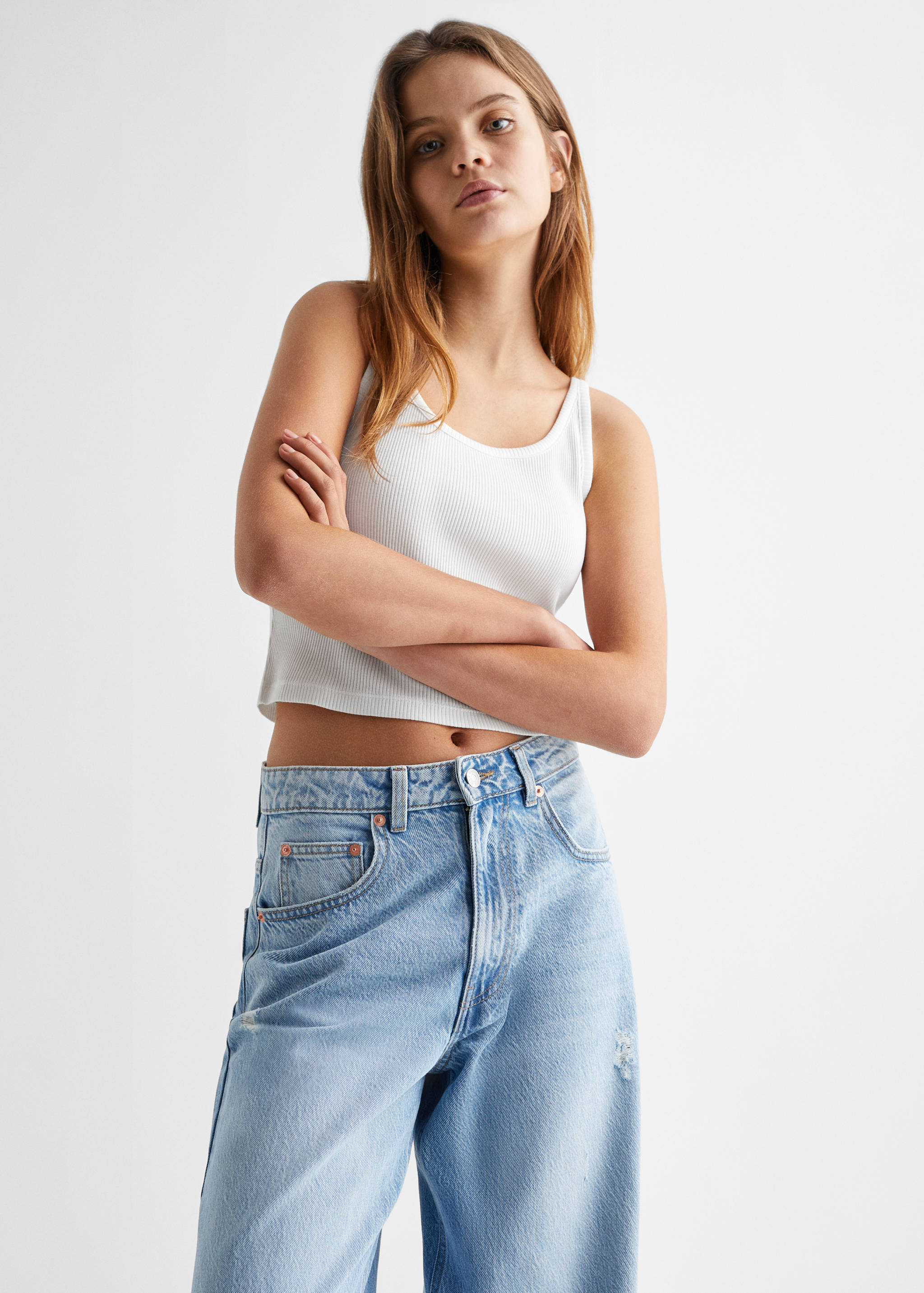 Džíny se širokými nohavicemi a dekorativním roztrháním - Náhled ve středové rovině