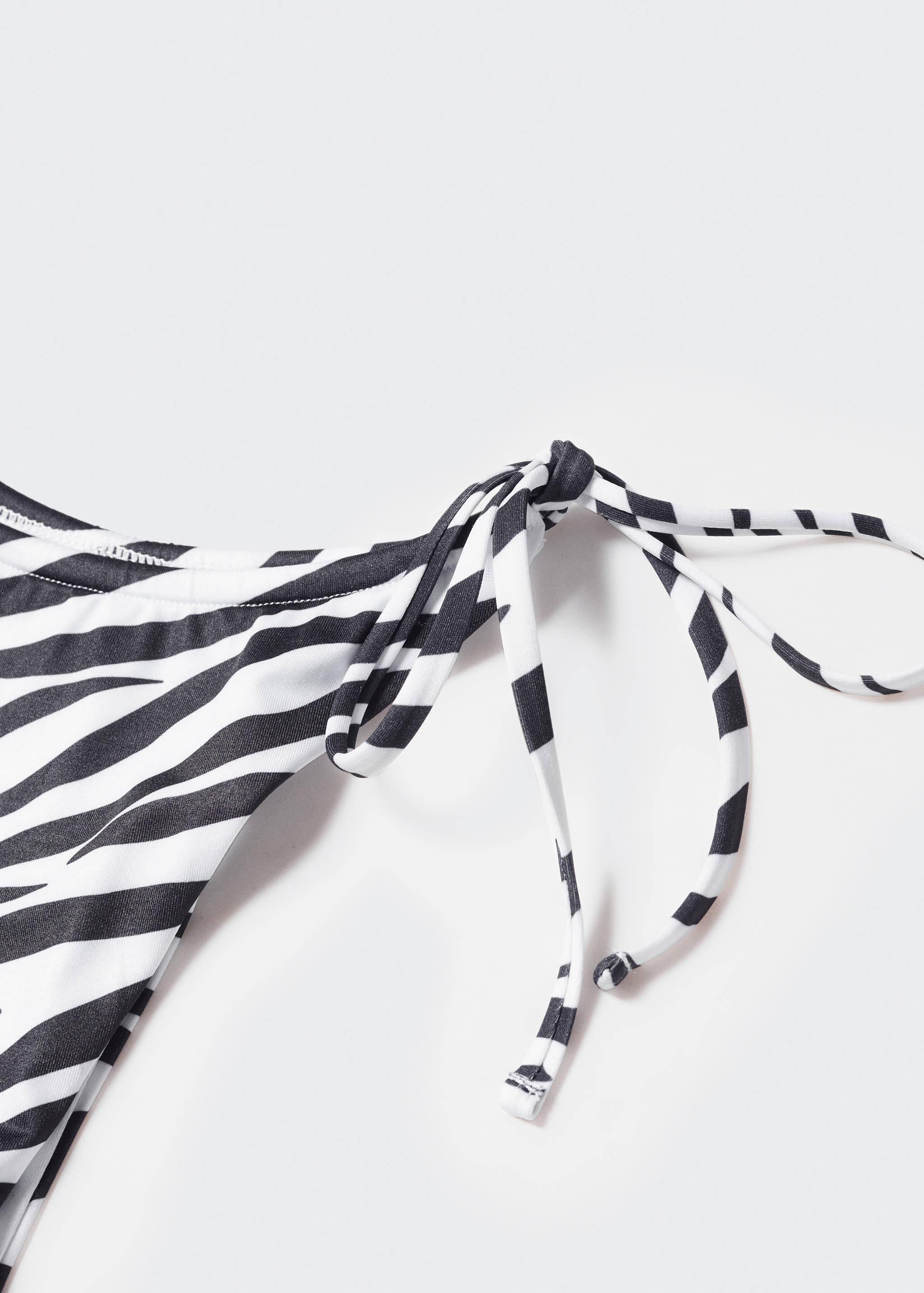 Brazilské bikinové kalhotky s vázačkami - Detail zboží 8