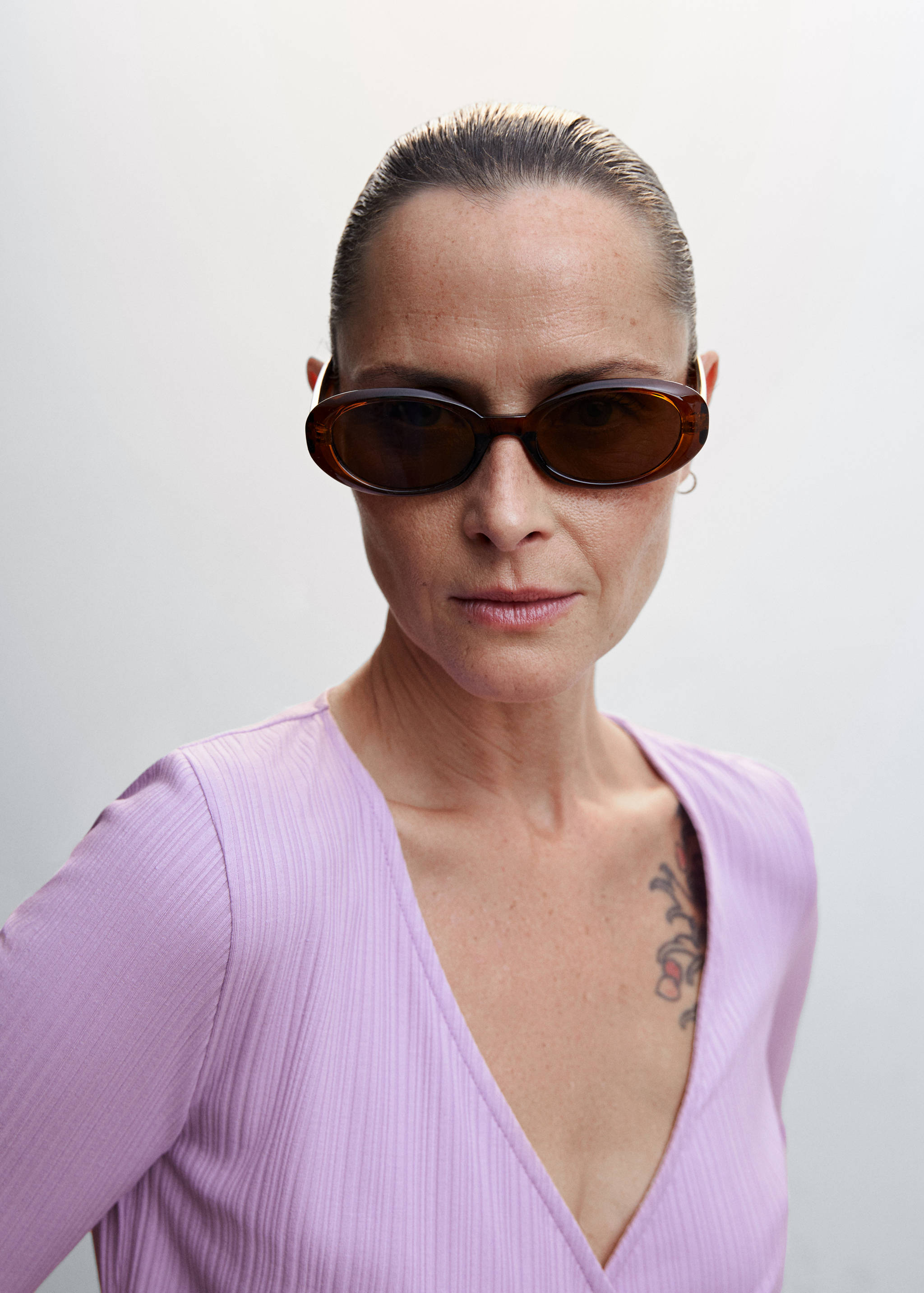 Texturiertes Wickel-T-Shirt - Detail des Artikels 1