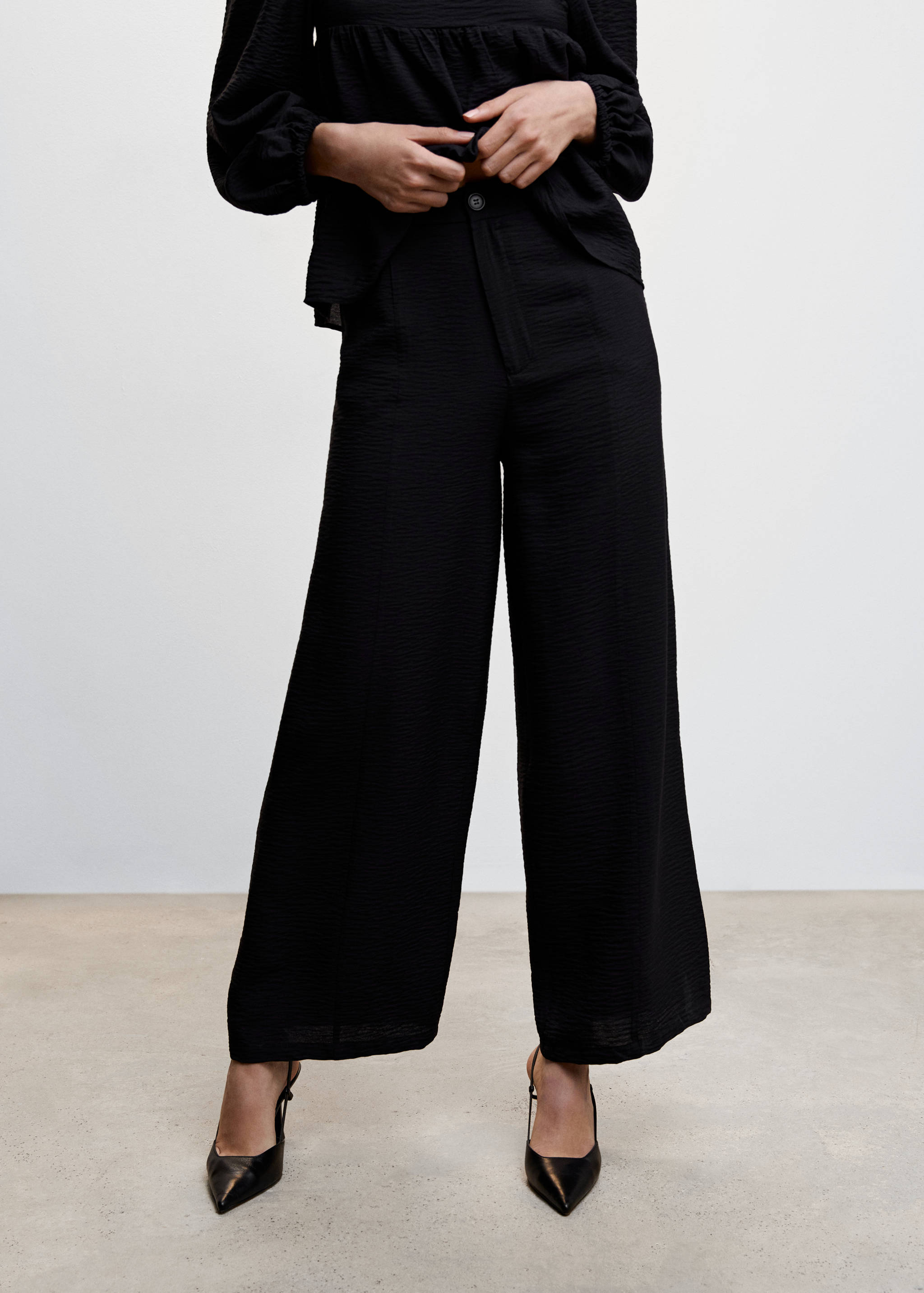 Pantalon fluide texturé - Plan moyen