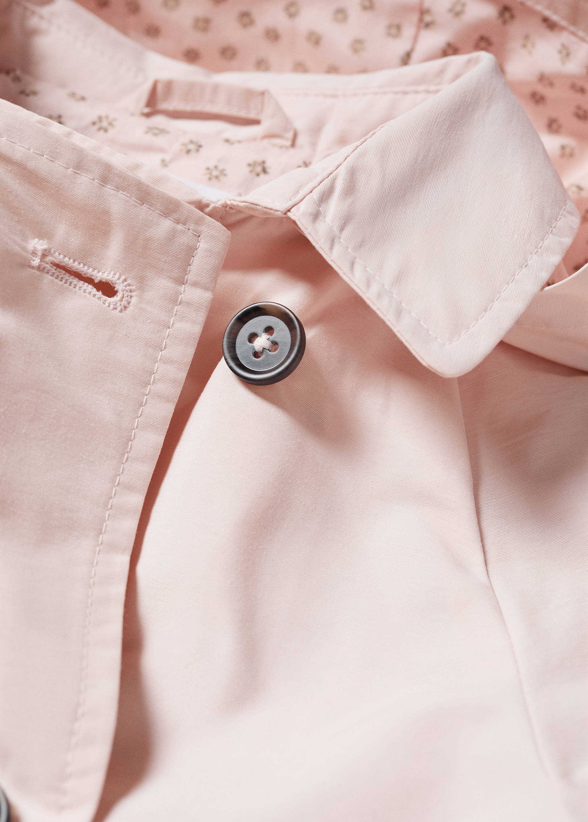 Hooded trench - Details of the article 0