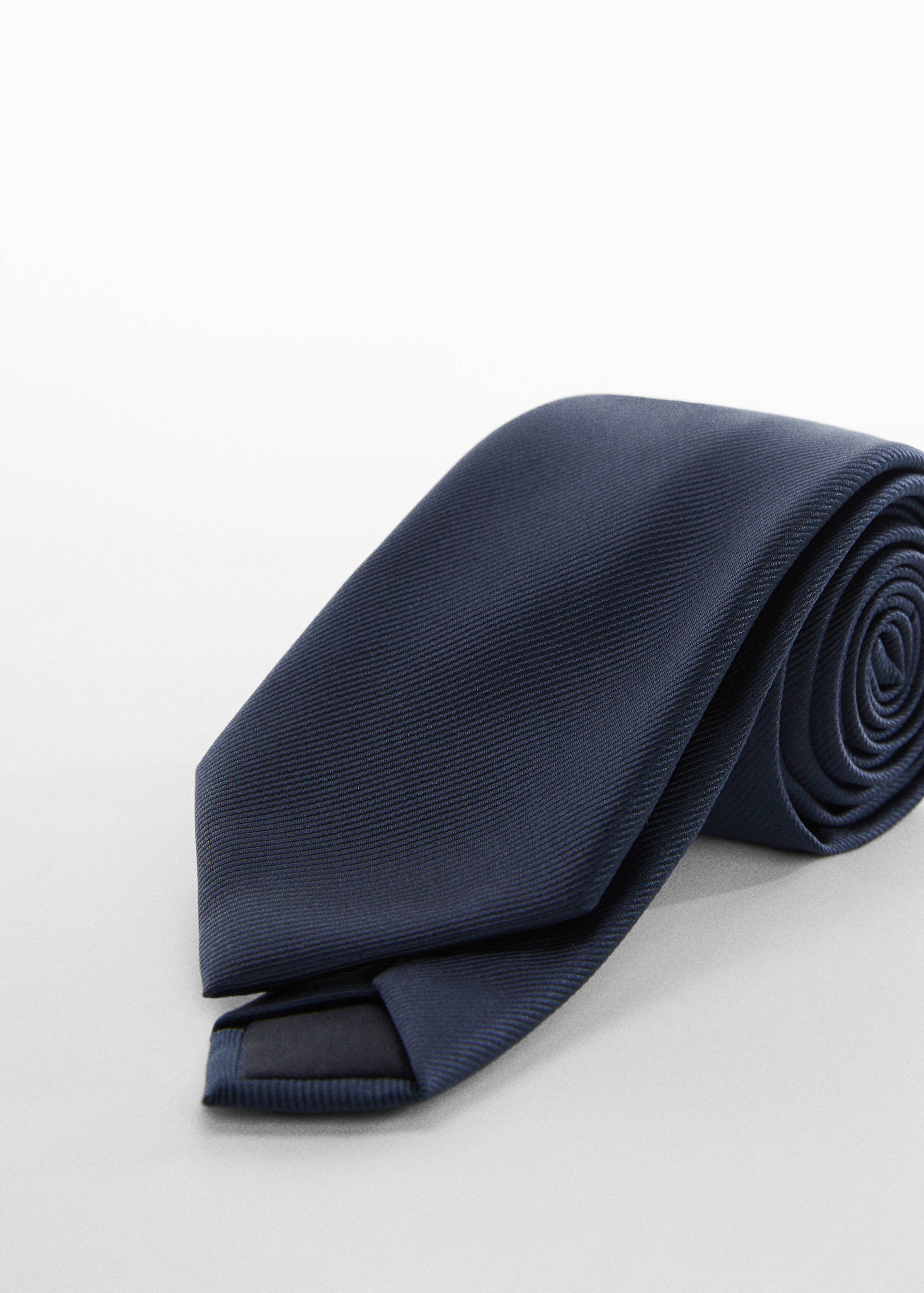 Plain tie - Medium plane