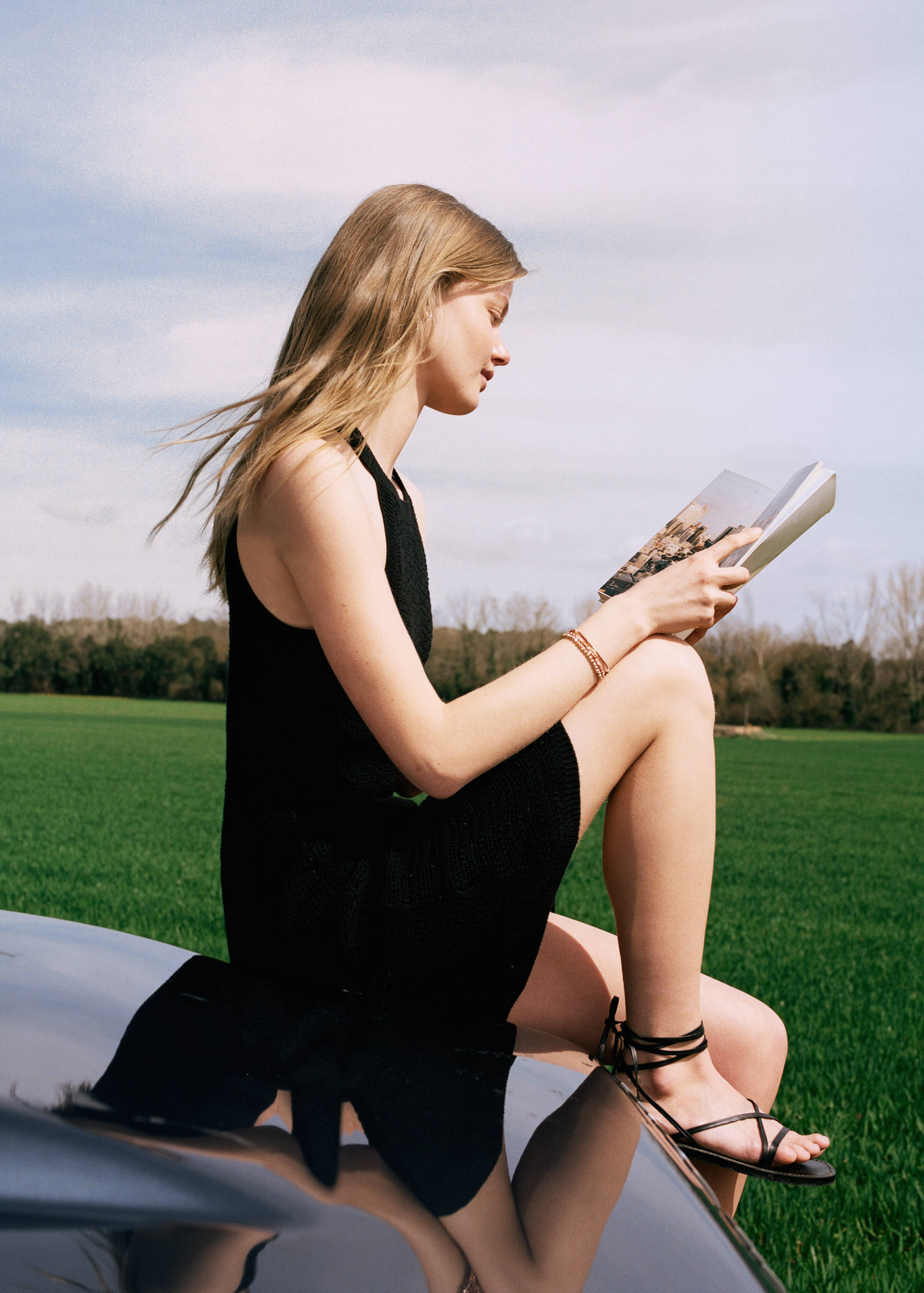 Halter openwork dress - Details of the article 5