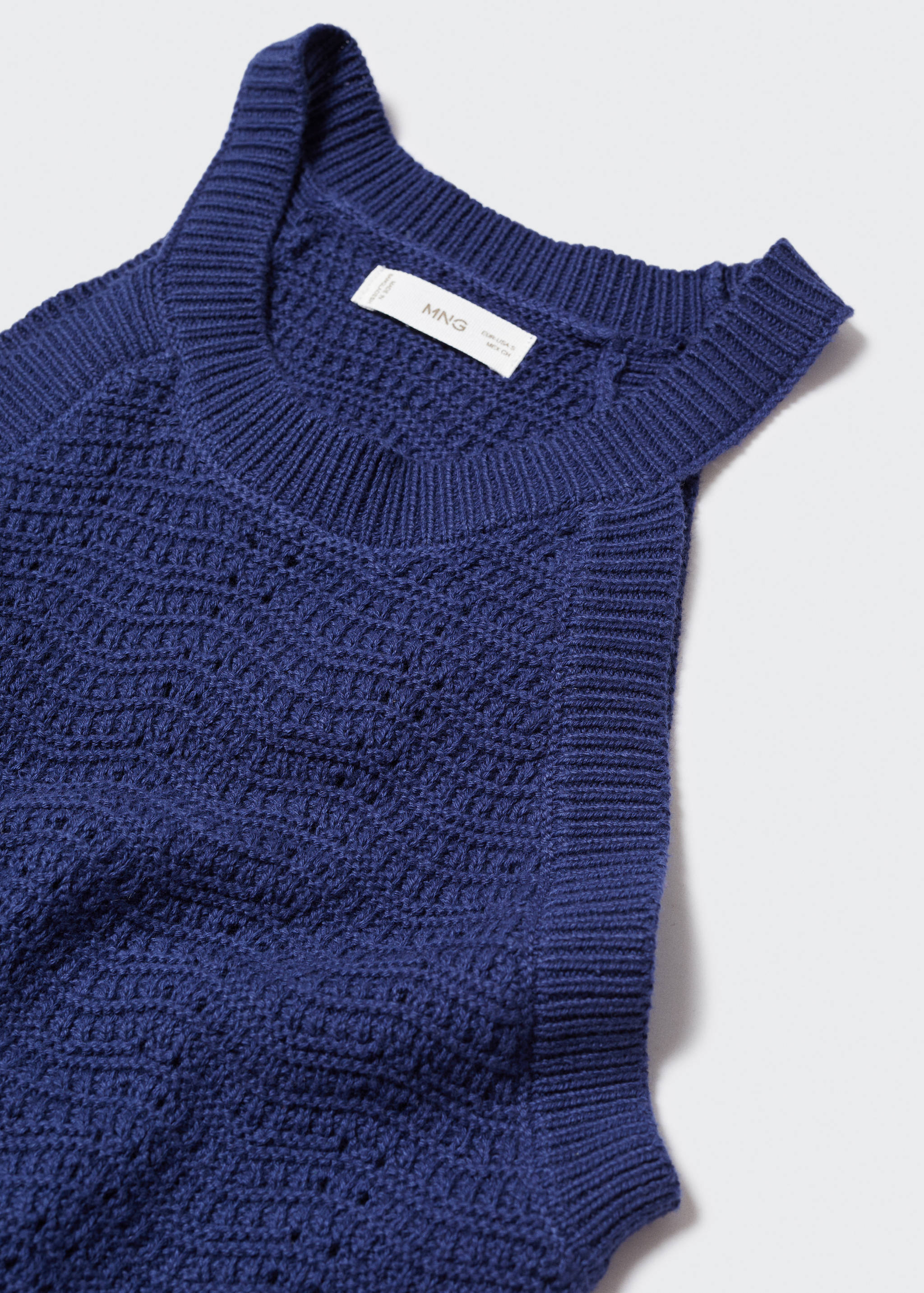 Halter openwork dress - Details of the article 8