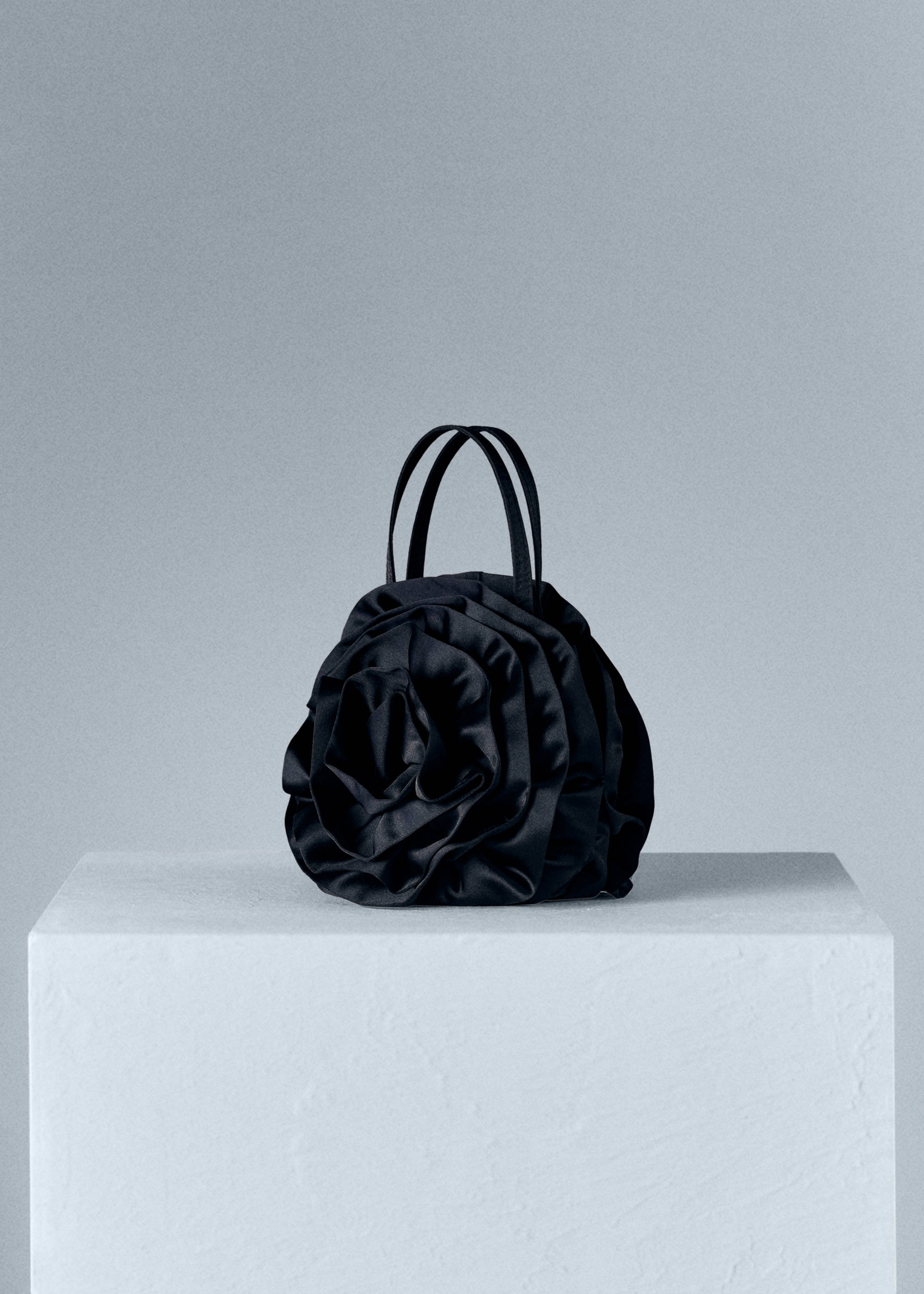 Tasche mit Maxi-Blume - Mittlere Ansicht