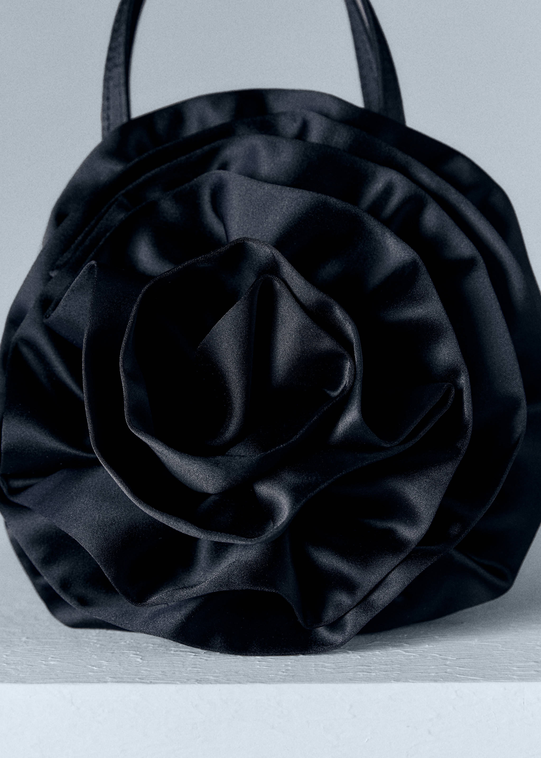 Tasche mit Maxi-Blume - Detail des Artikels 3