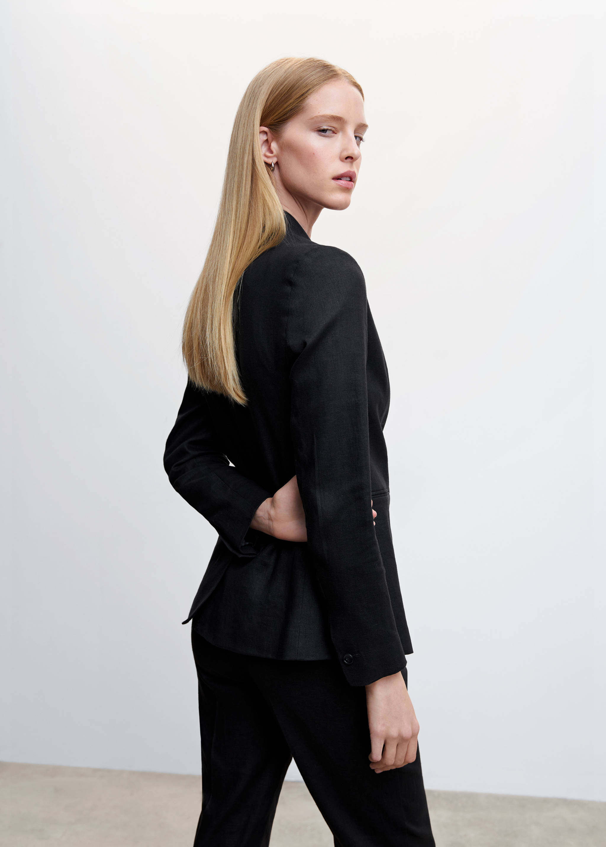 Blazer suit 100% linen - Reverse of the article