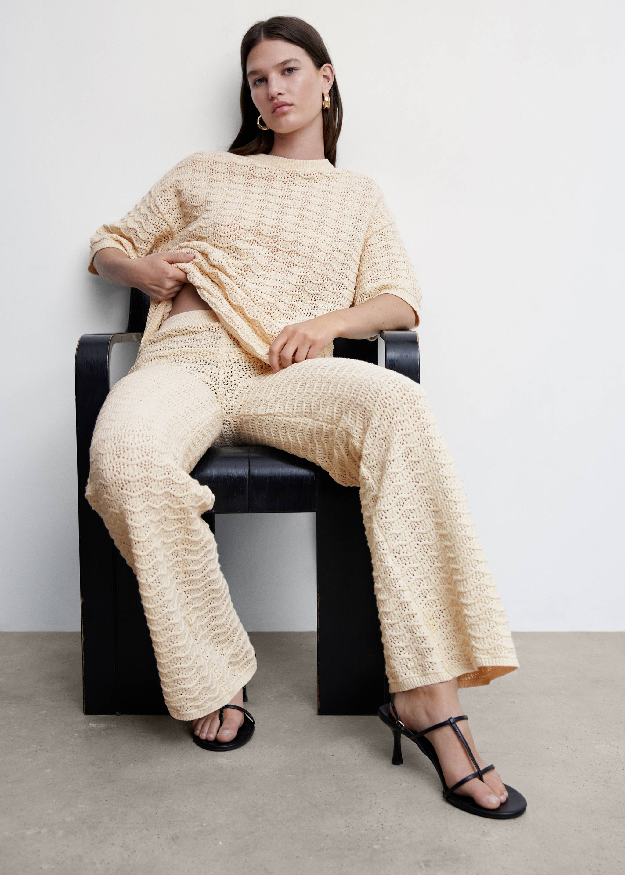 Knitted palazzo trousers - Details of the article 2