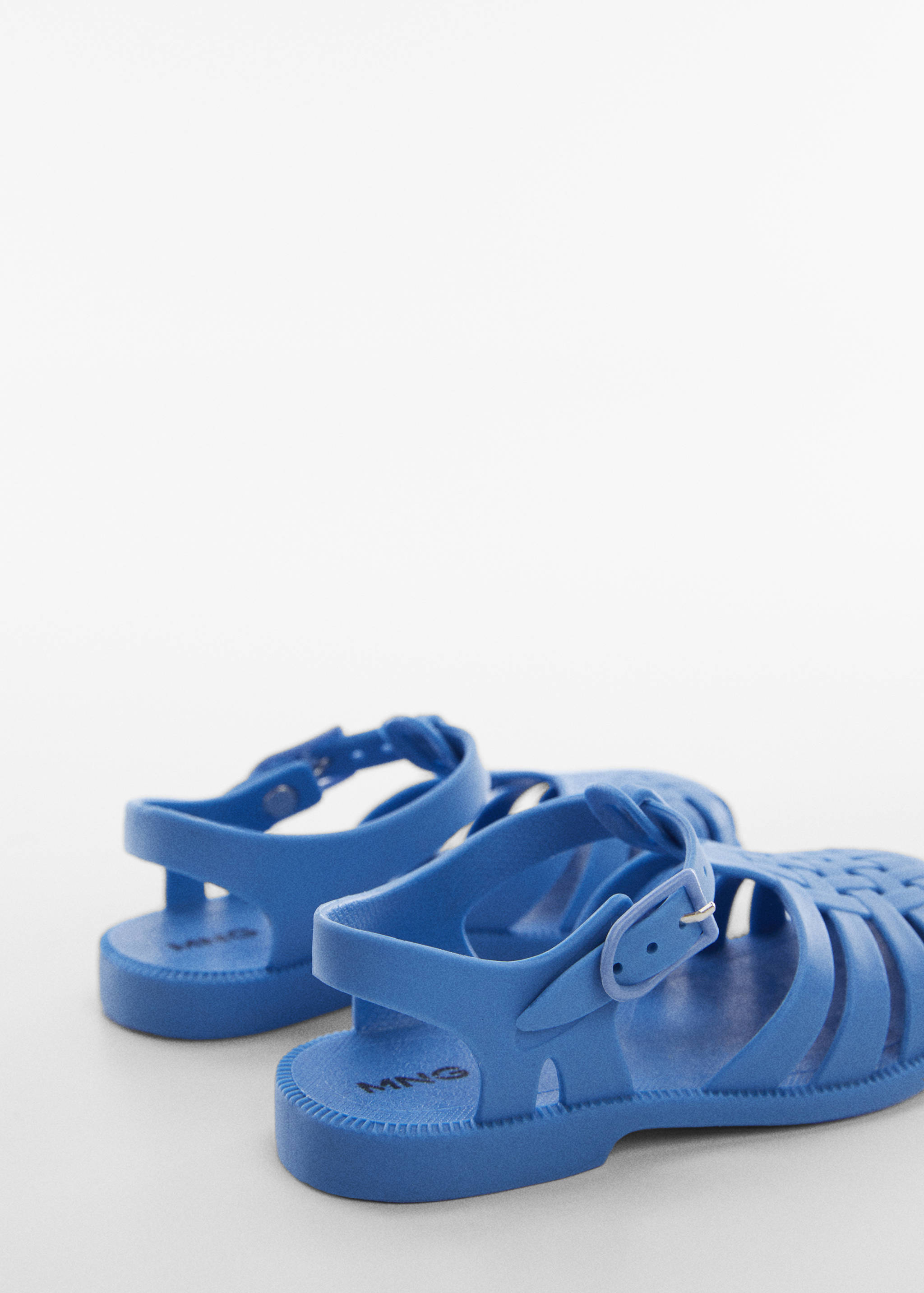 Sandálias de borracha - Pormenor do artigo 1