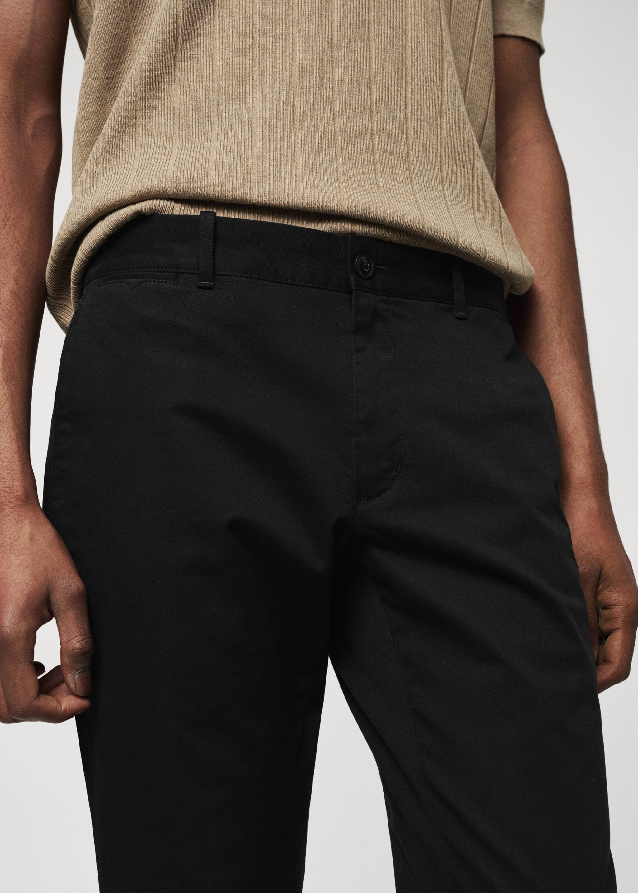 Slim fit chino trousers - Details of the article 1