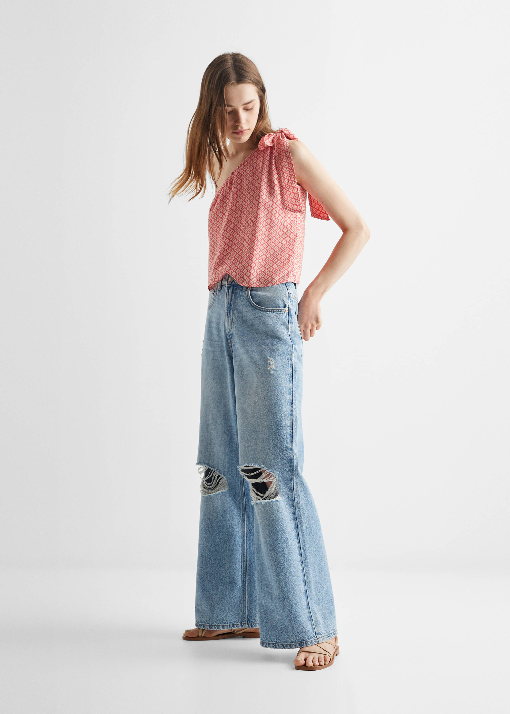 Asymmetric printed top - General plane