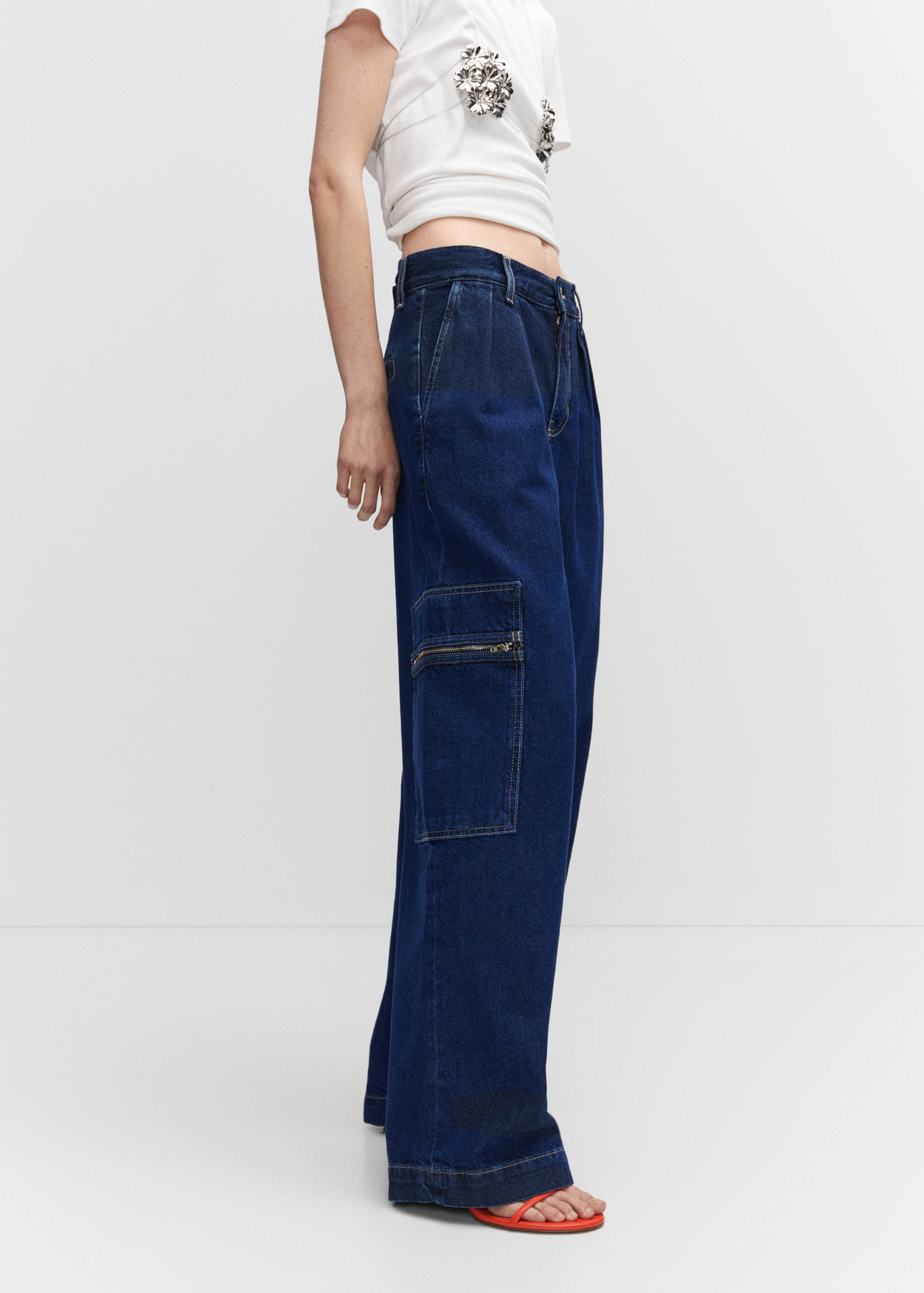 Wideleg jeans with pockets - Details of the article 6