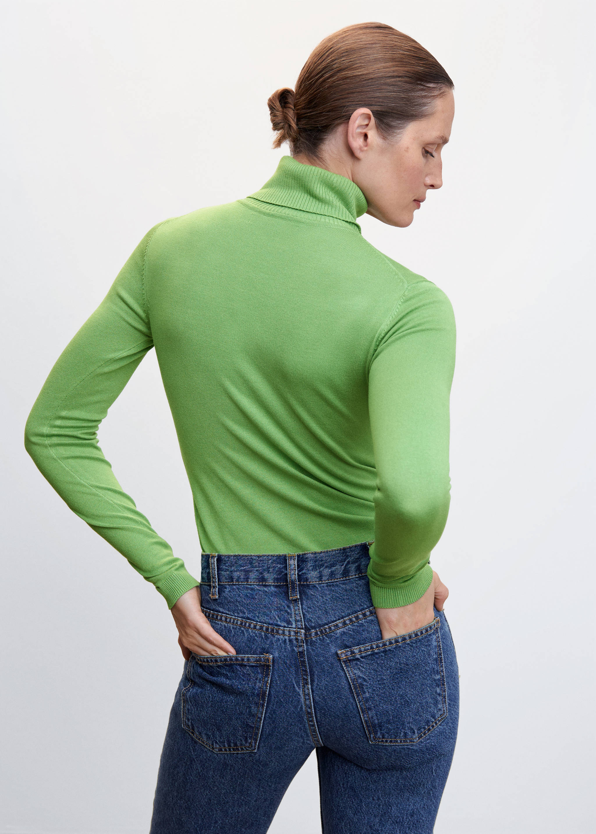 Jersei punt fi coll girat - Revers de l'article