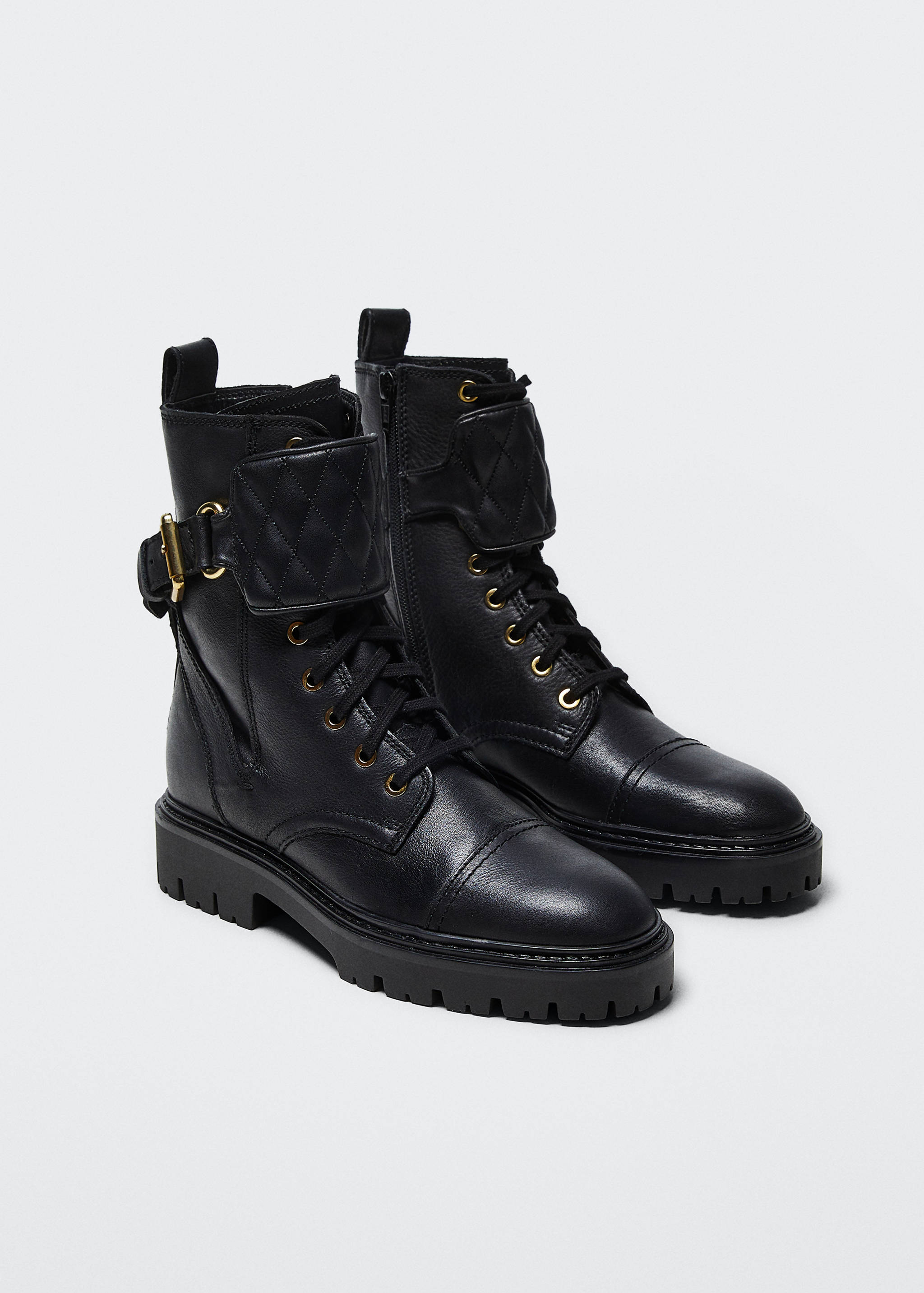 Lace-up leather ankle boots - Medium plane