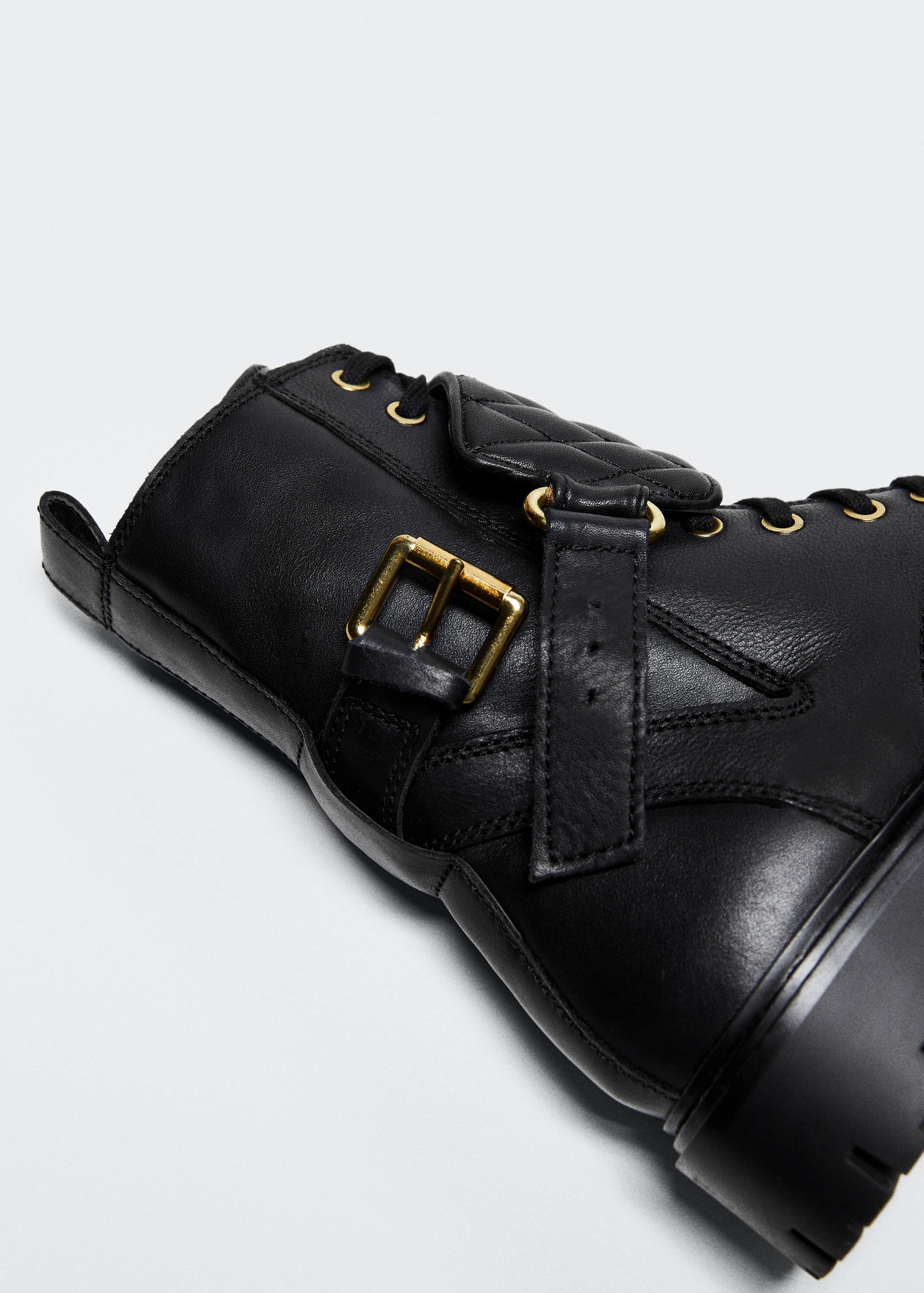 Lace-up leather ankle boots - Details of the article 4