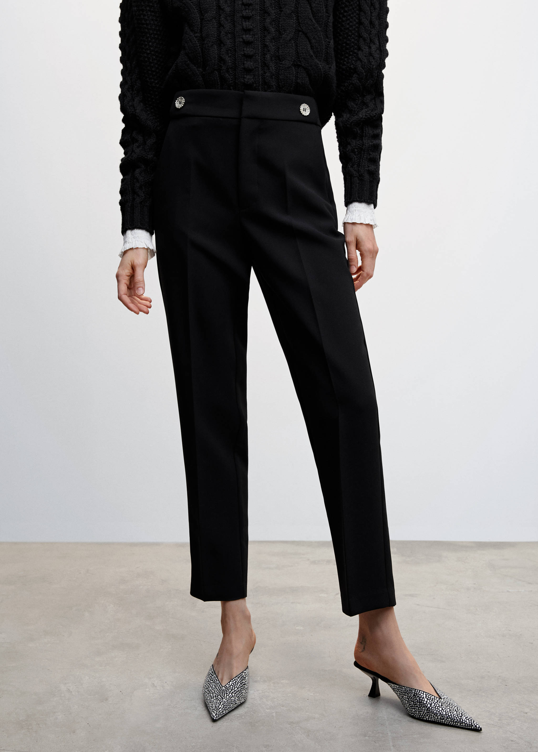 Gerade Hose mit Knöpfen - Mittlere Ansicht