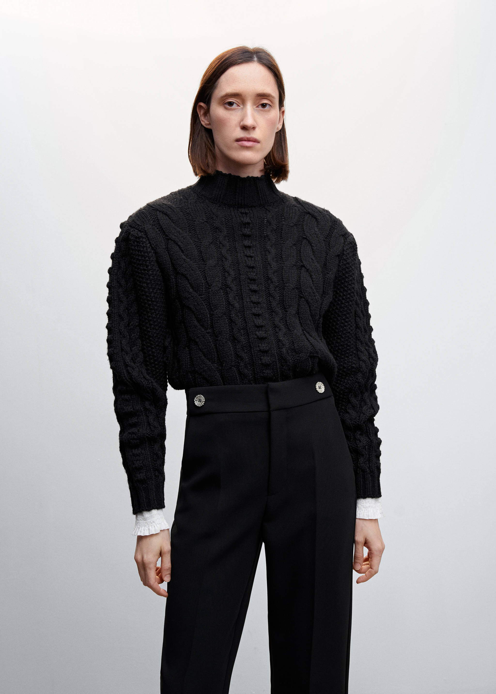 Gerade Hose mit Knöpfen - Detail des Artikels 1