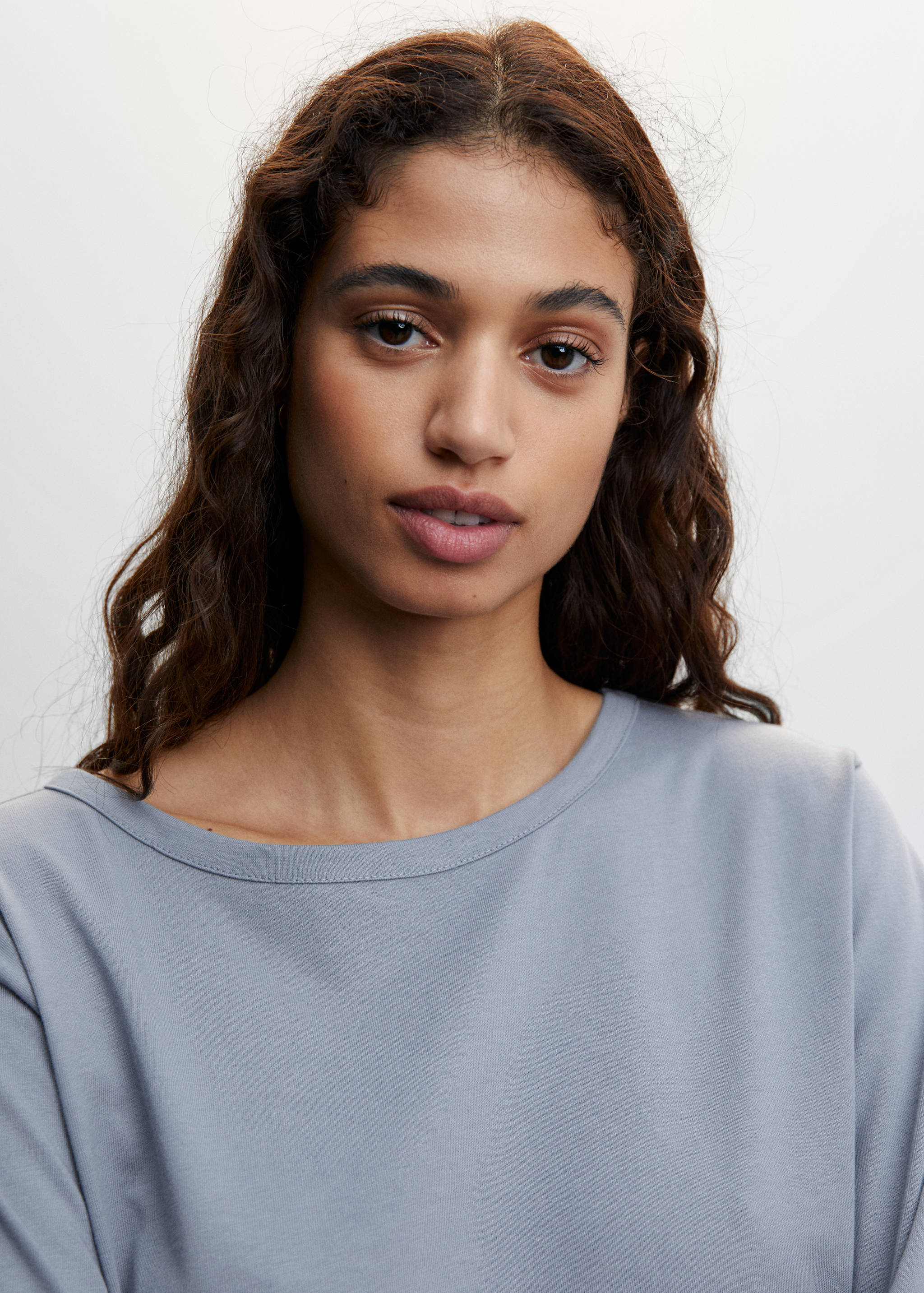 Rounded neck cotton t-shirt - Details of the article 1