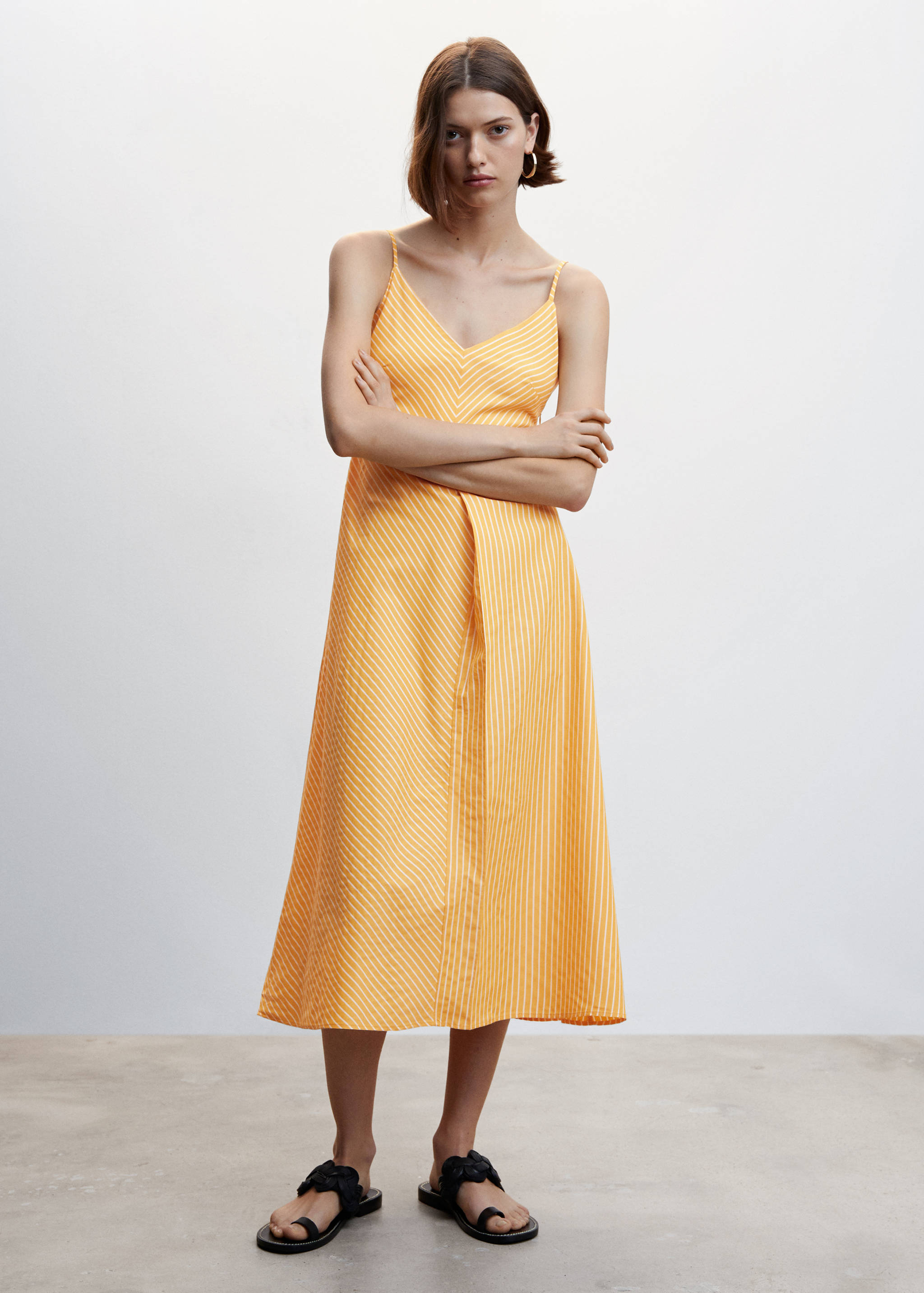 Pruhované šaty na ramínka - Celkový náhled