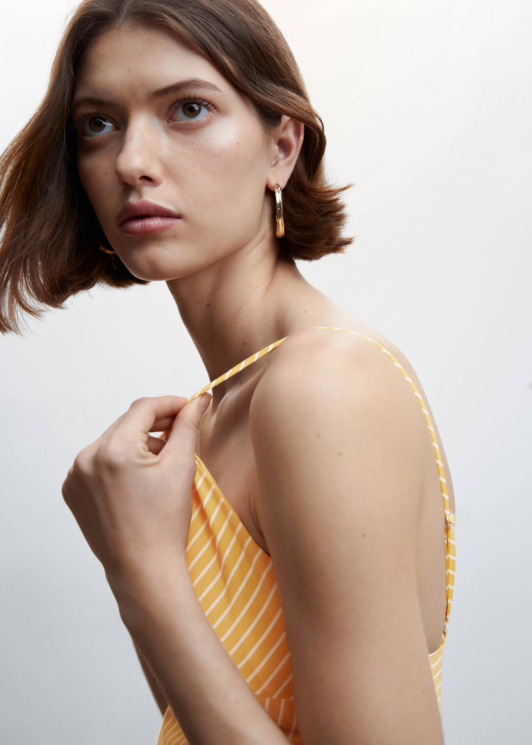 Pruhované šaty na ramínka - Detail zboží 1