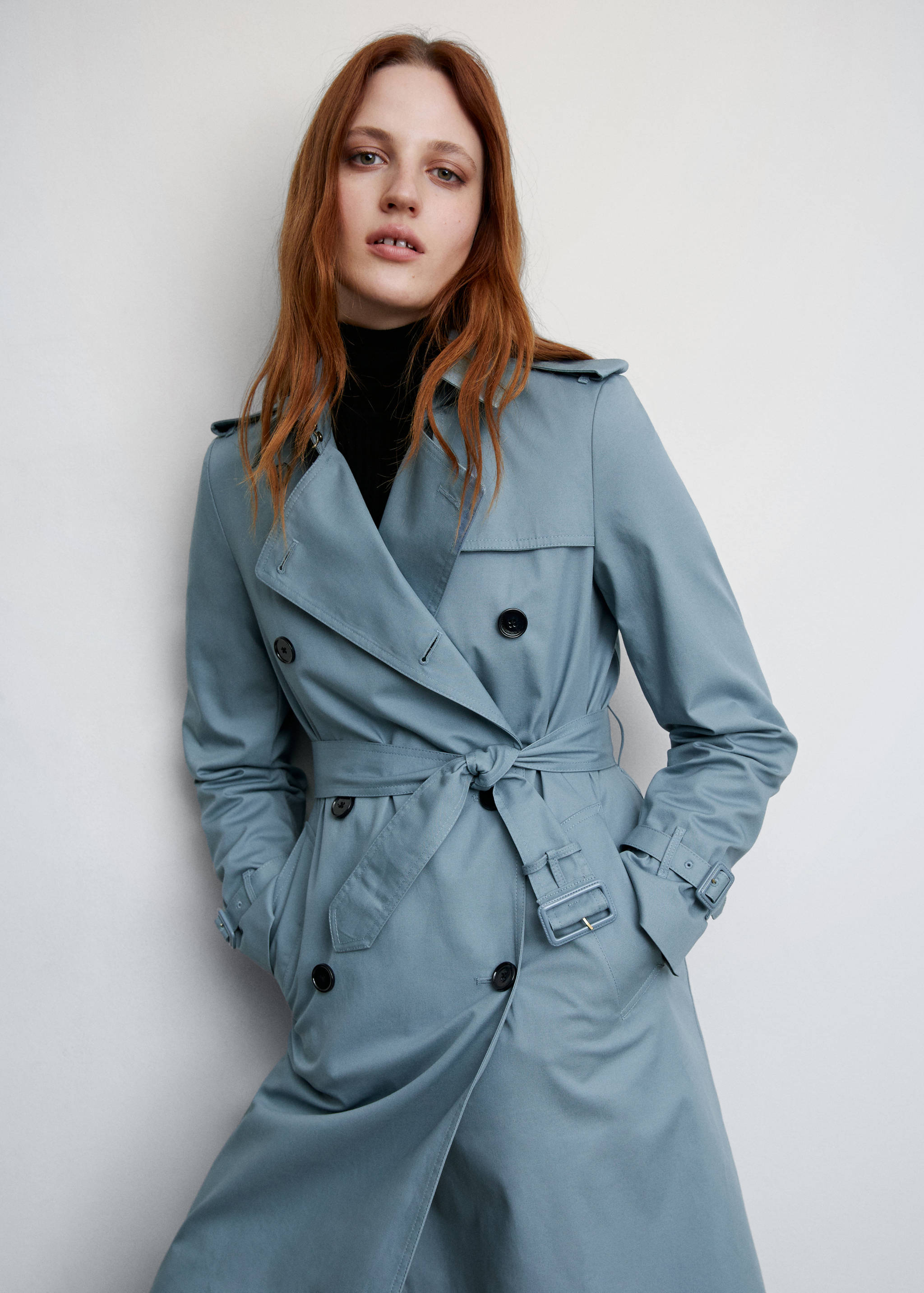Classic trench coat with belt - Details of the article 6
