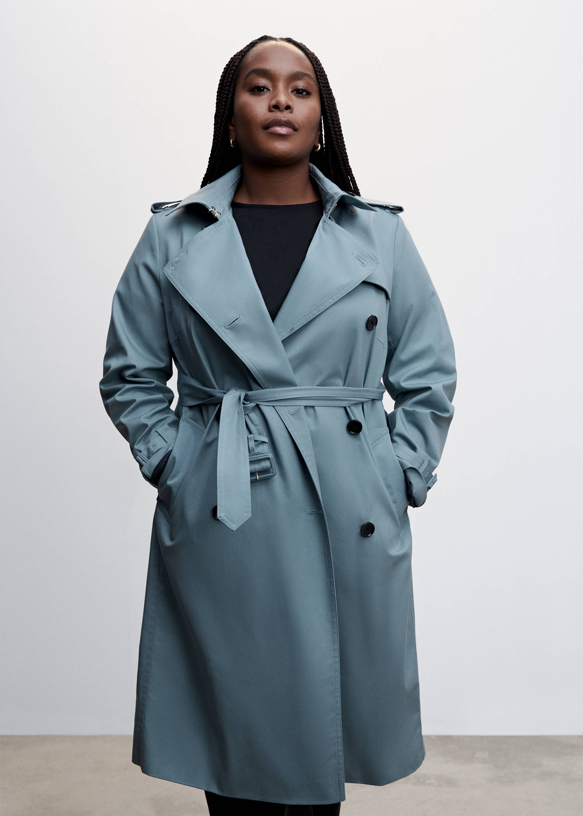 Classic trench coat with belt - Details of the article 5