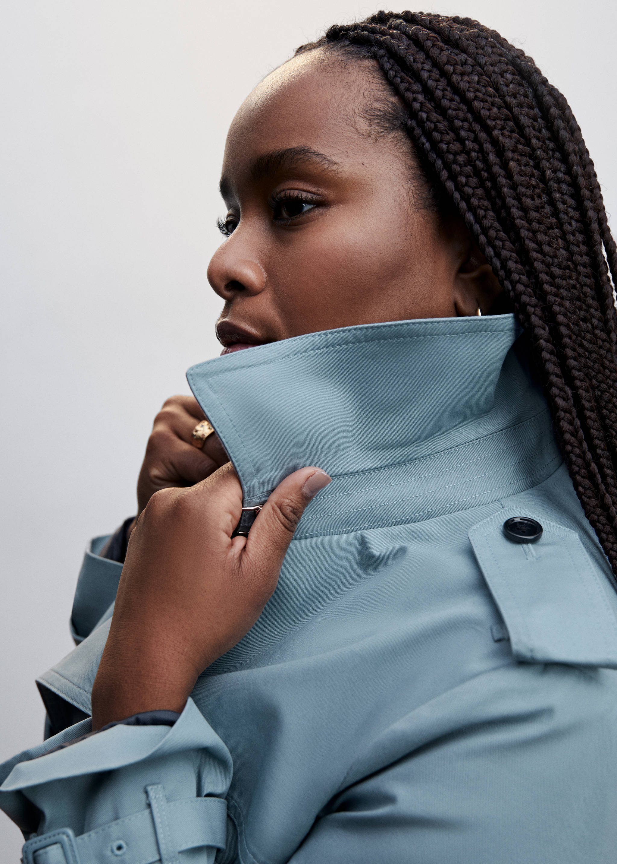 Classic trench coat with belt - Details of the article 4