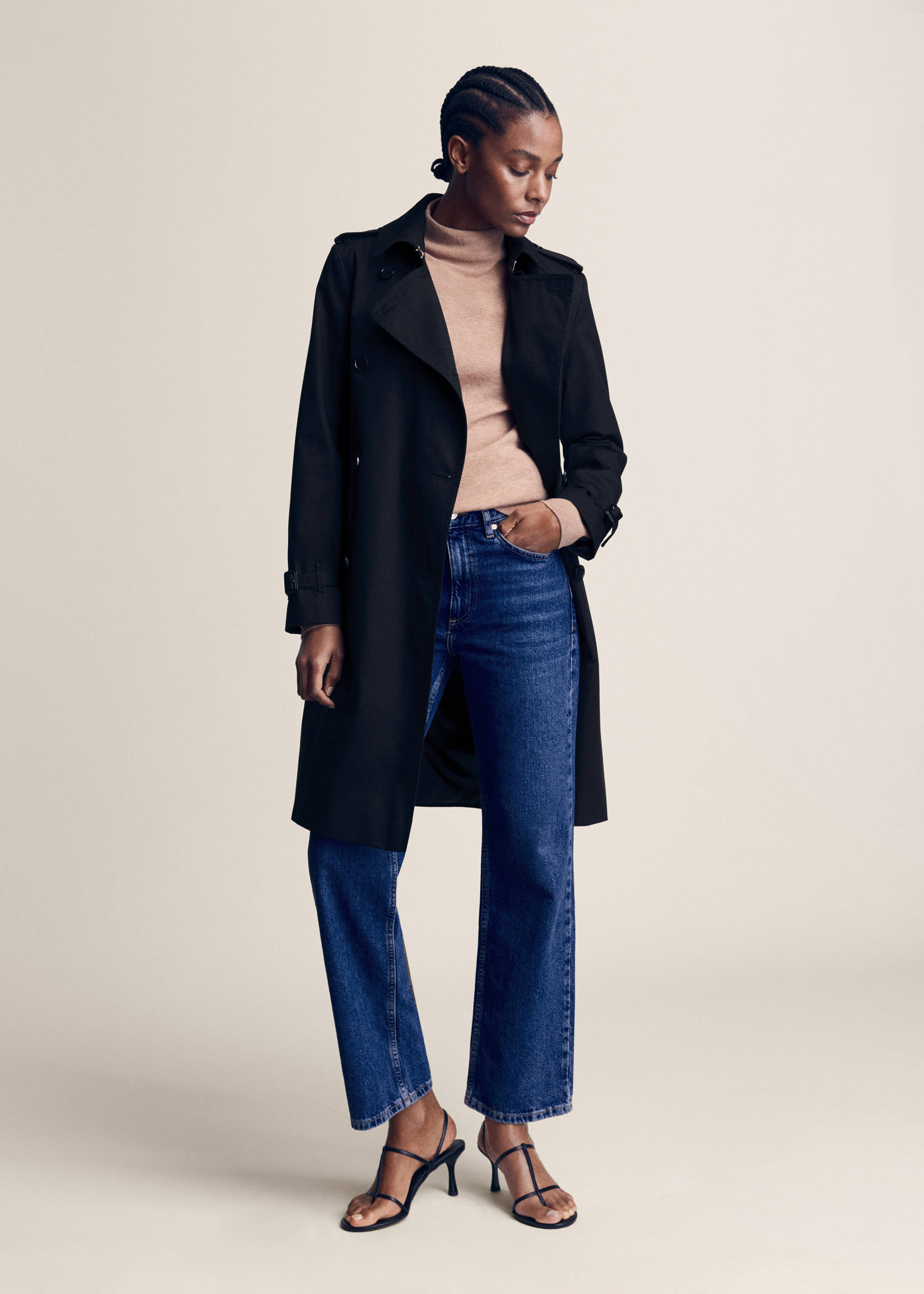 Classic trench coat with belt - Details of the article 7