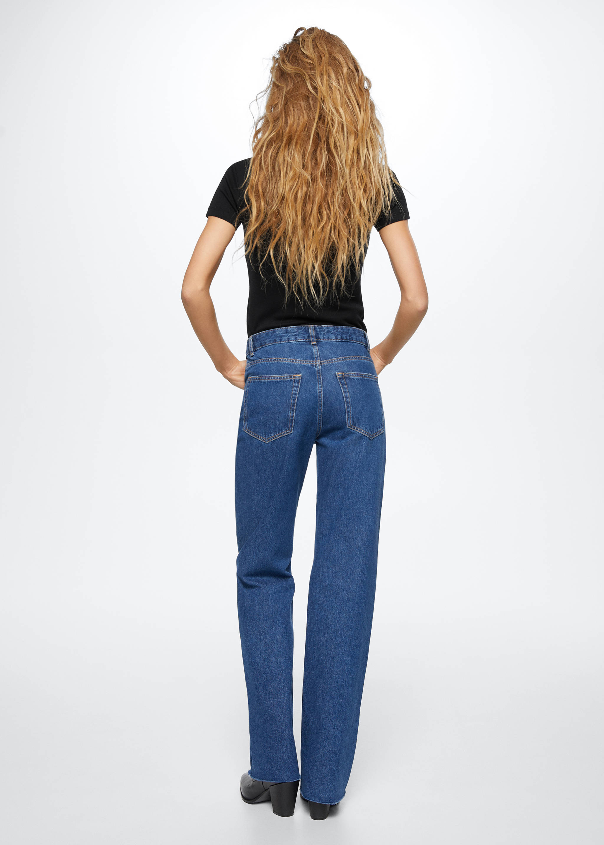 Rounded neck cotton t-shirt - Reverse of the article