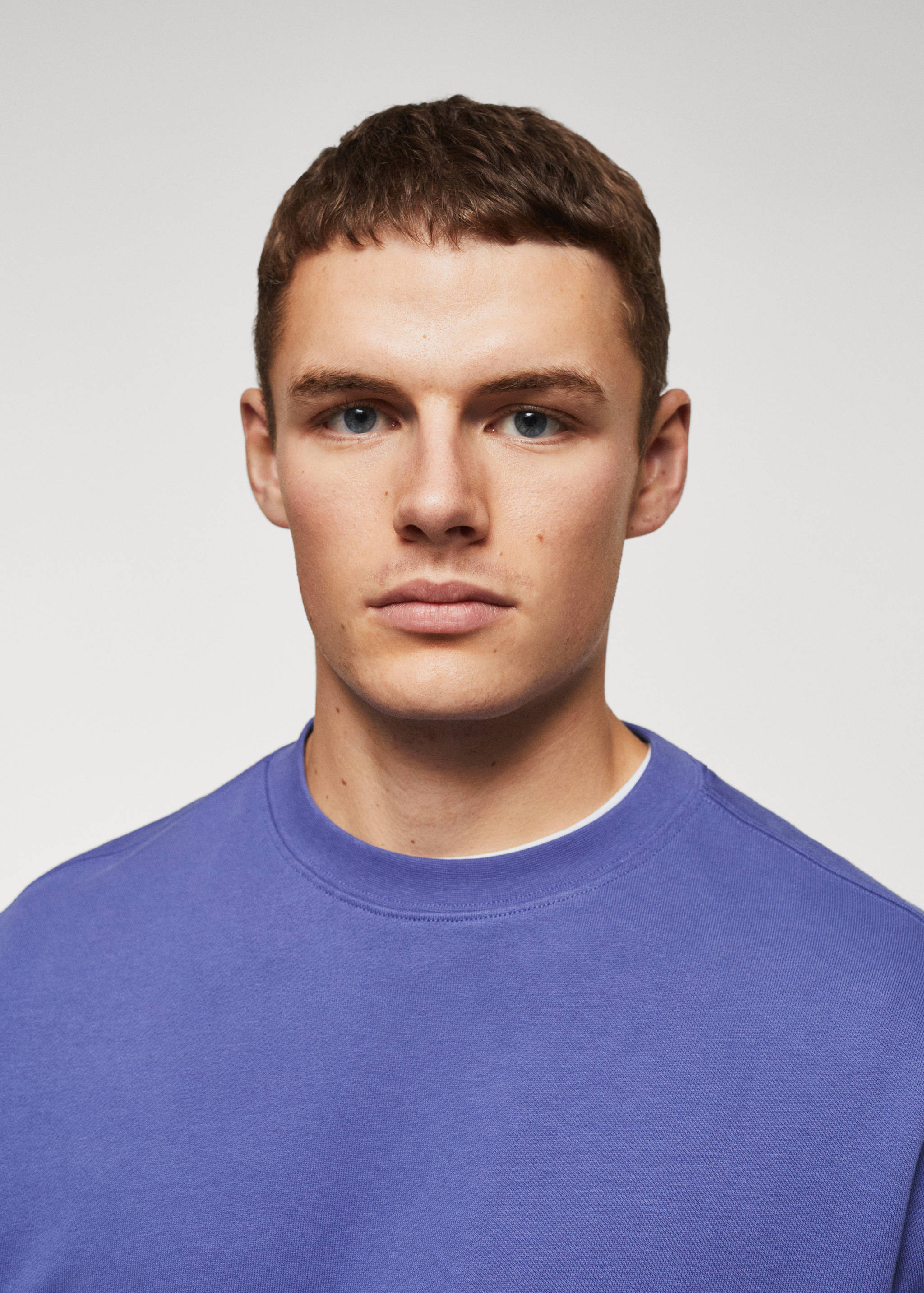 Lightweight cotton sweatshirt - Details of the article 1