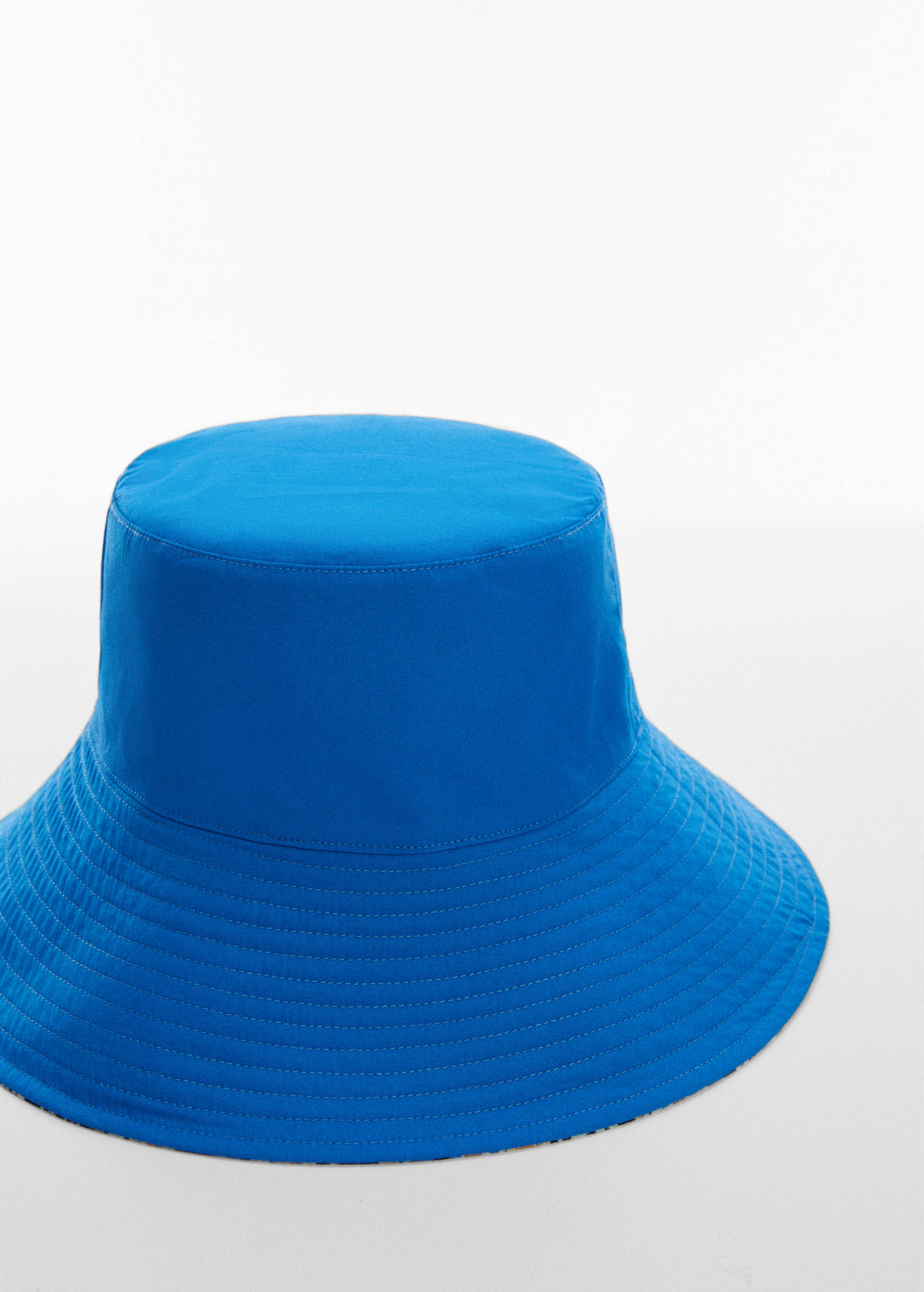 Gorro bucket estampado - Detalle del artículo 2